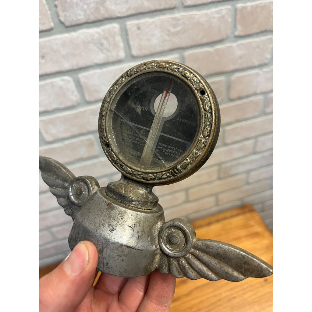 Vintage Boyce MotoMeter Flying Wing Universal Radiator Cap Hood Ornament Auto Car