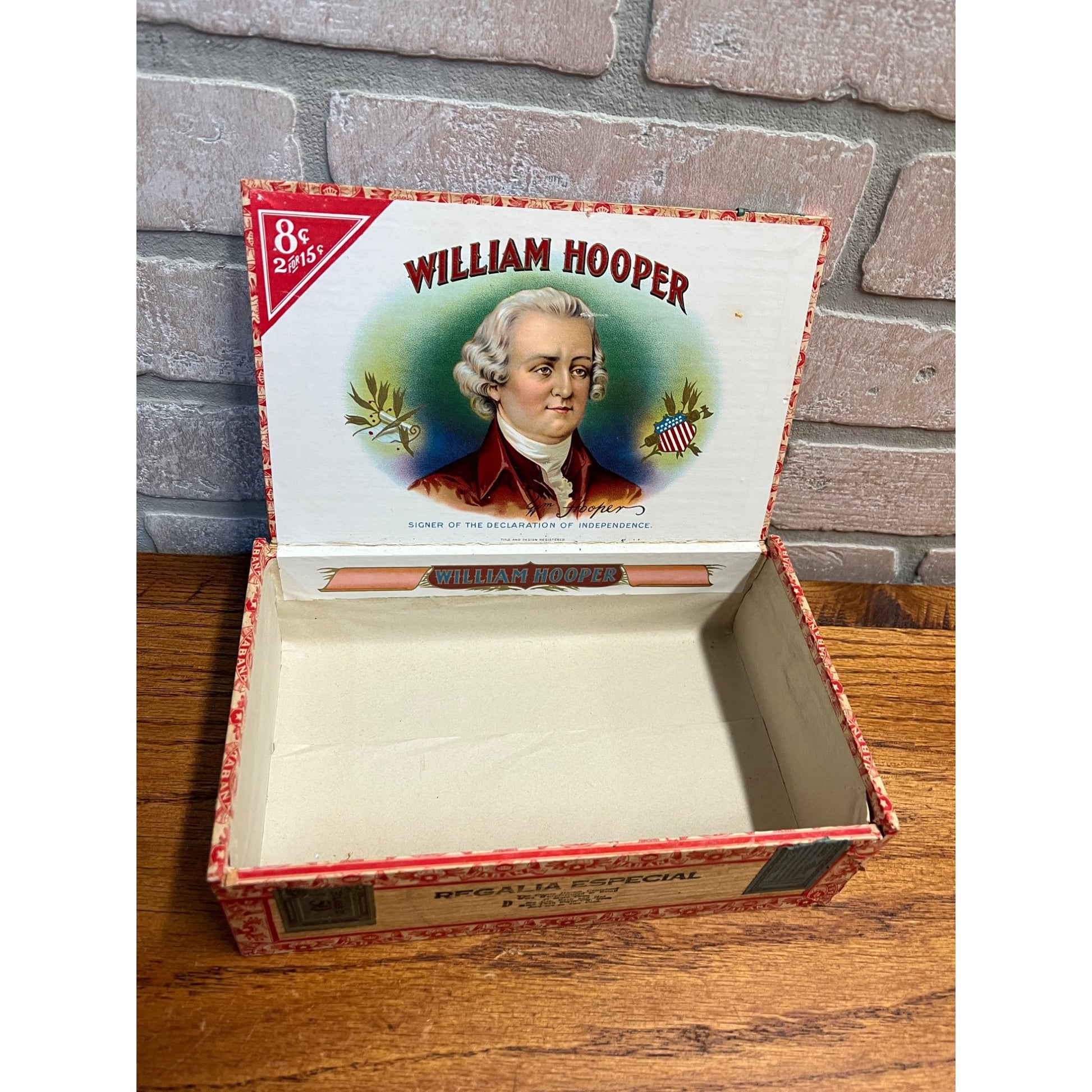 Vintage William Hooper Cigar Box, E. C. Schmidt Maker, Appleton, Wisconsin