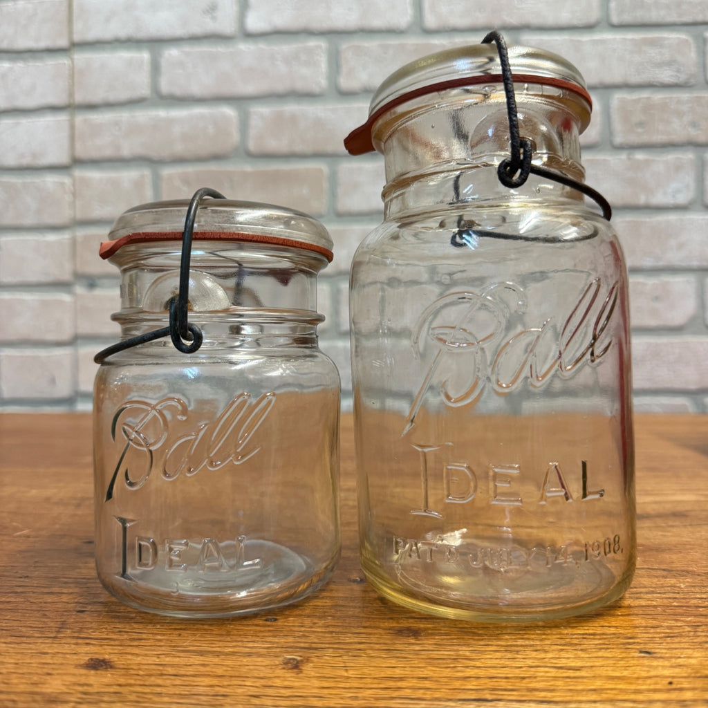 Pair Ideal Ball Fruit Canning Jars Clear Bail Handle Glass Lid 1908 Quart & Pint
