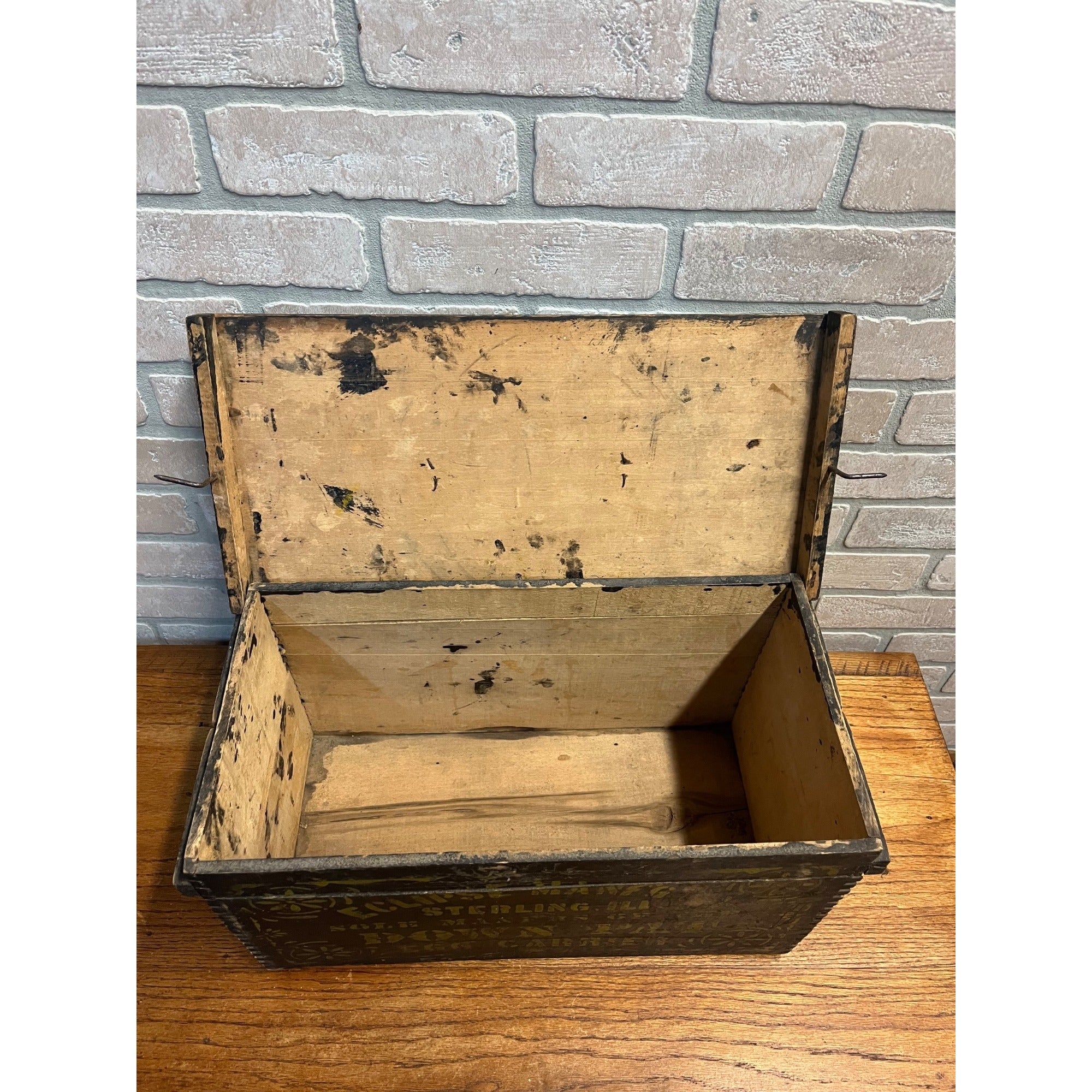 Antique Primitive 19th c. Eclipse Egg Carrier Crate Box Painted AAFA Farmhouse