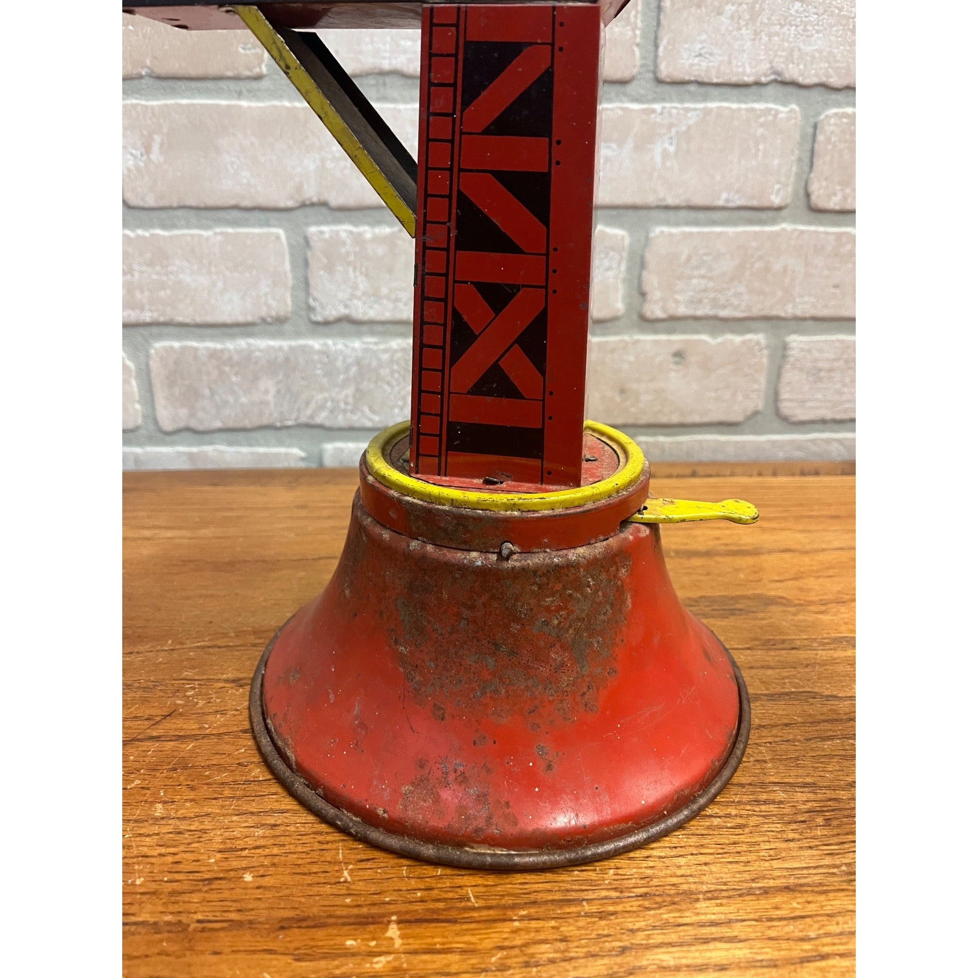 Vintage Wolverine Tin Litho Child's Toy Crane Shovel No. 20 - Works