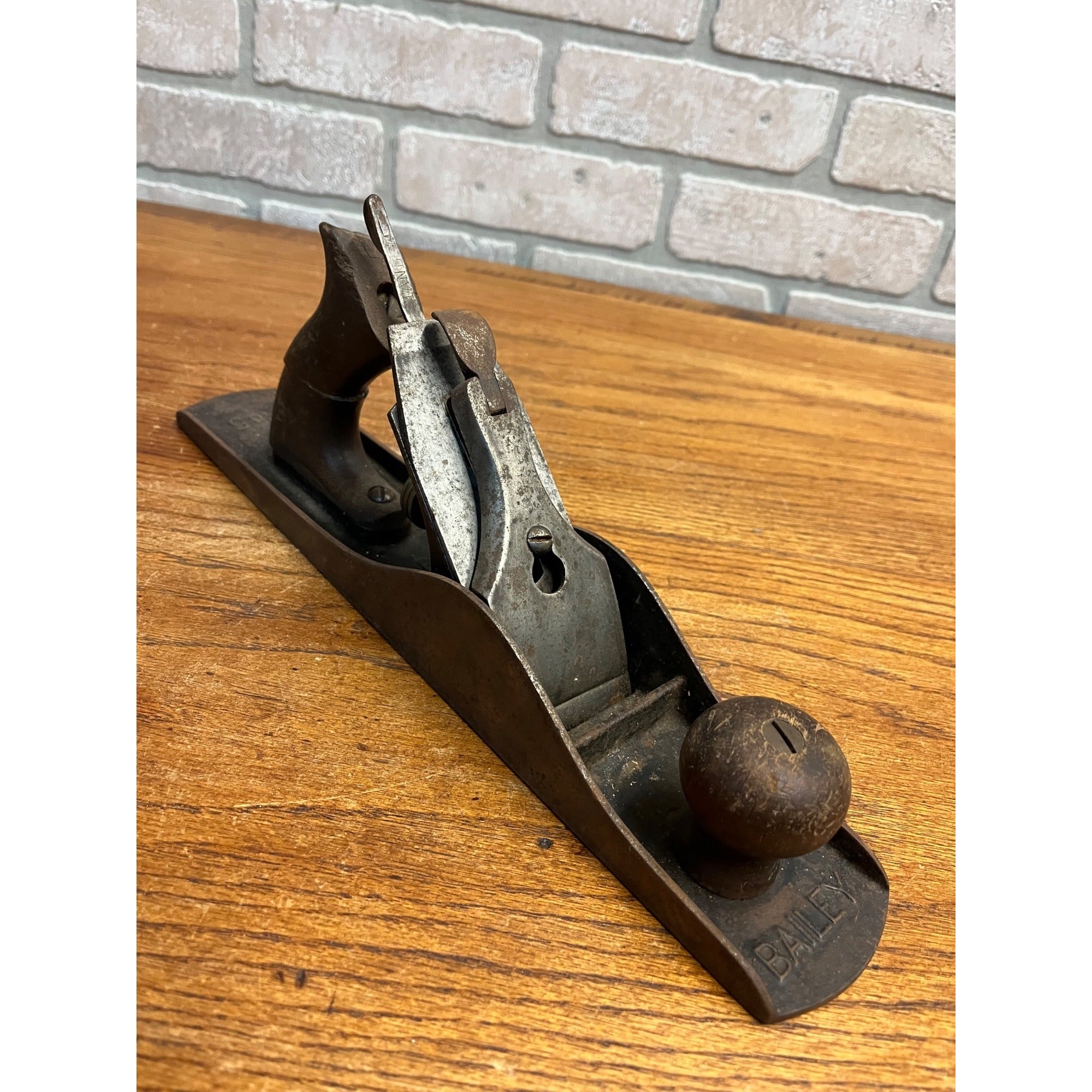 Vintage Stanley Bailey No. 5 Woodworking Smooth Bottom Plane Type 9 (1902-1907)