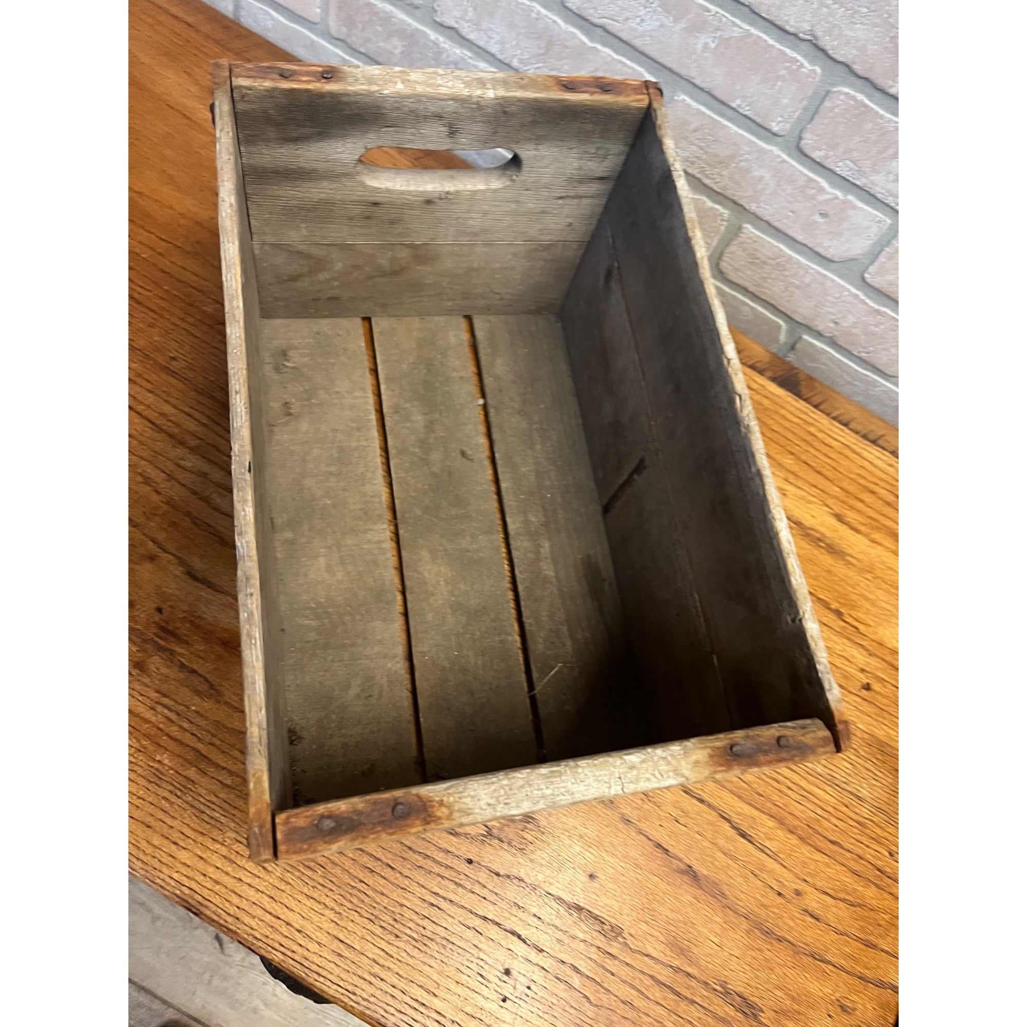 RARE Vintage Waukesha Royal Beverages Soda Bottle Wooden Crate Case Milwaukee WI