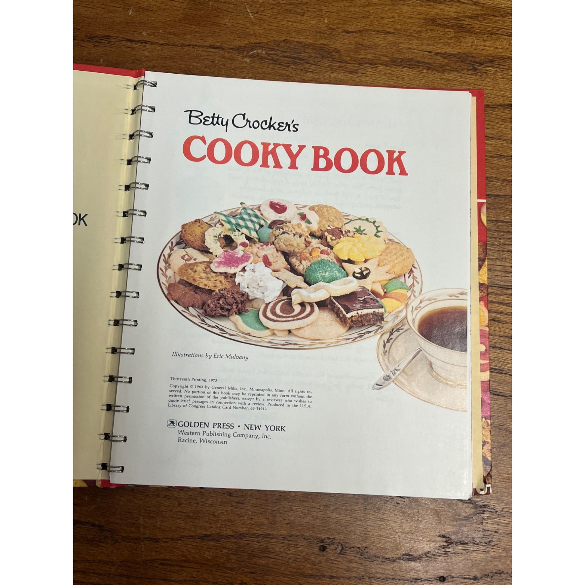 Betty Crocker's Cooky Book Illustrated 1973 Edition Recipes Spiral Binding
