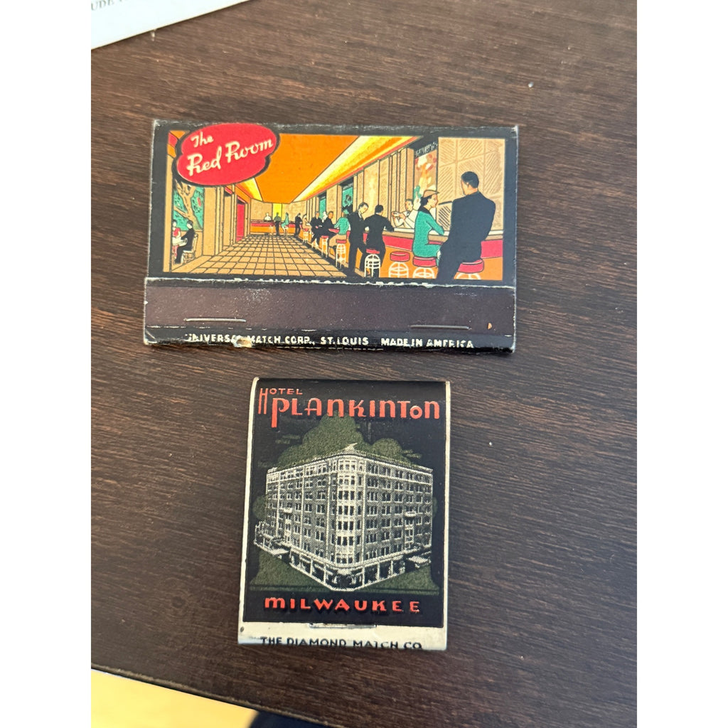 Vintage Plankinton Arcade Milwaukee Wis Green Red Room UNSTRUCK Matchbook FULL