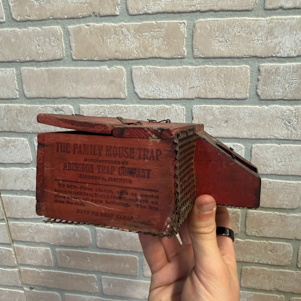 RARE RARE Primitive Antique 19th c. Abingdon Family Mouse Trap Wood Illinois