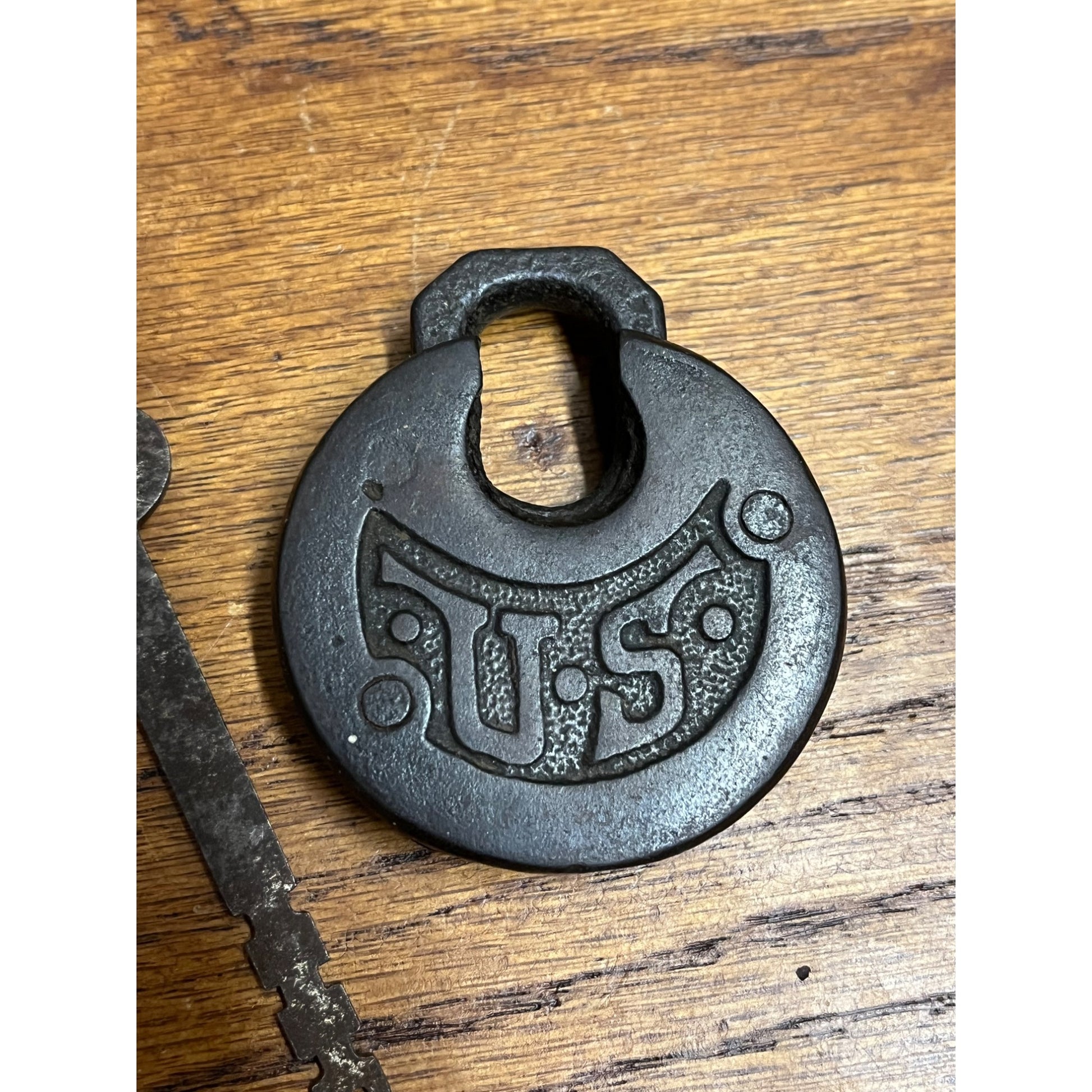 Vintage Antique Old Samson US Padlock With Key Lock Cast Iron