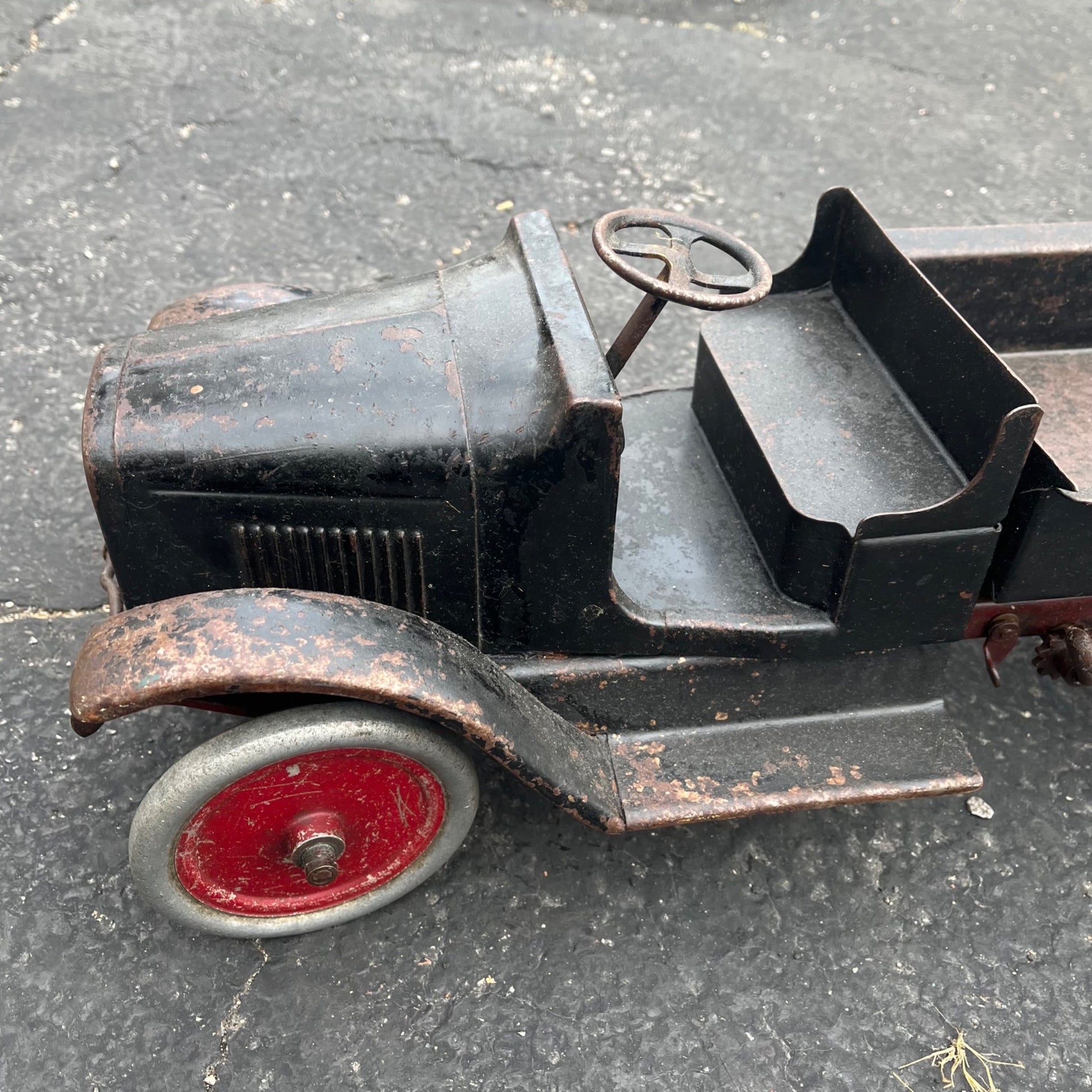 Vintage 1920s Buddy L Black Dump Truck Chain Driven Pressed Steel Toy