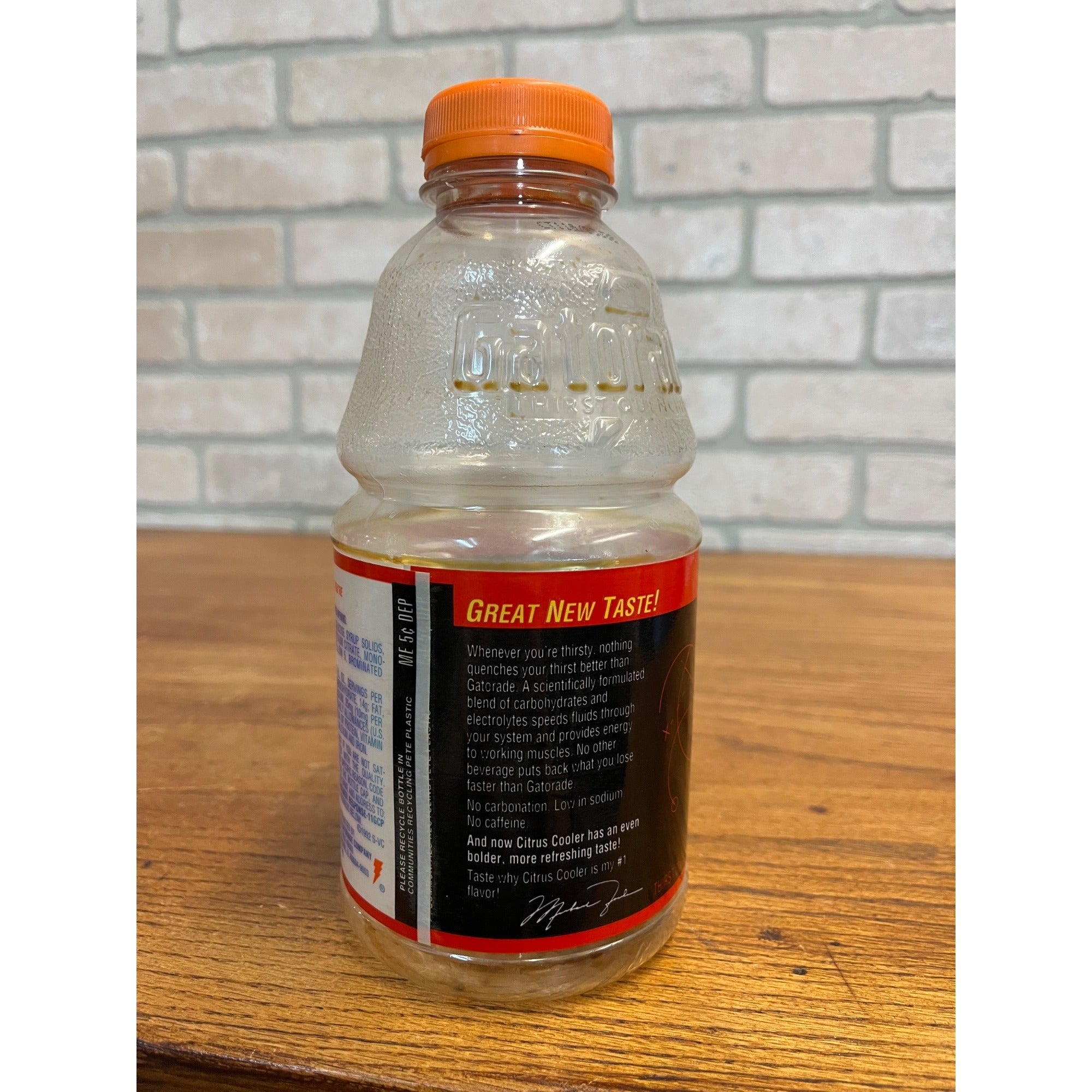 RARE 1992 Michael Jordan Citrus Cooler black label Gatorade Bottle 32oz Empty