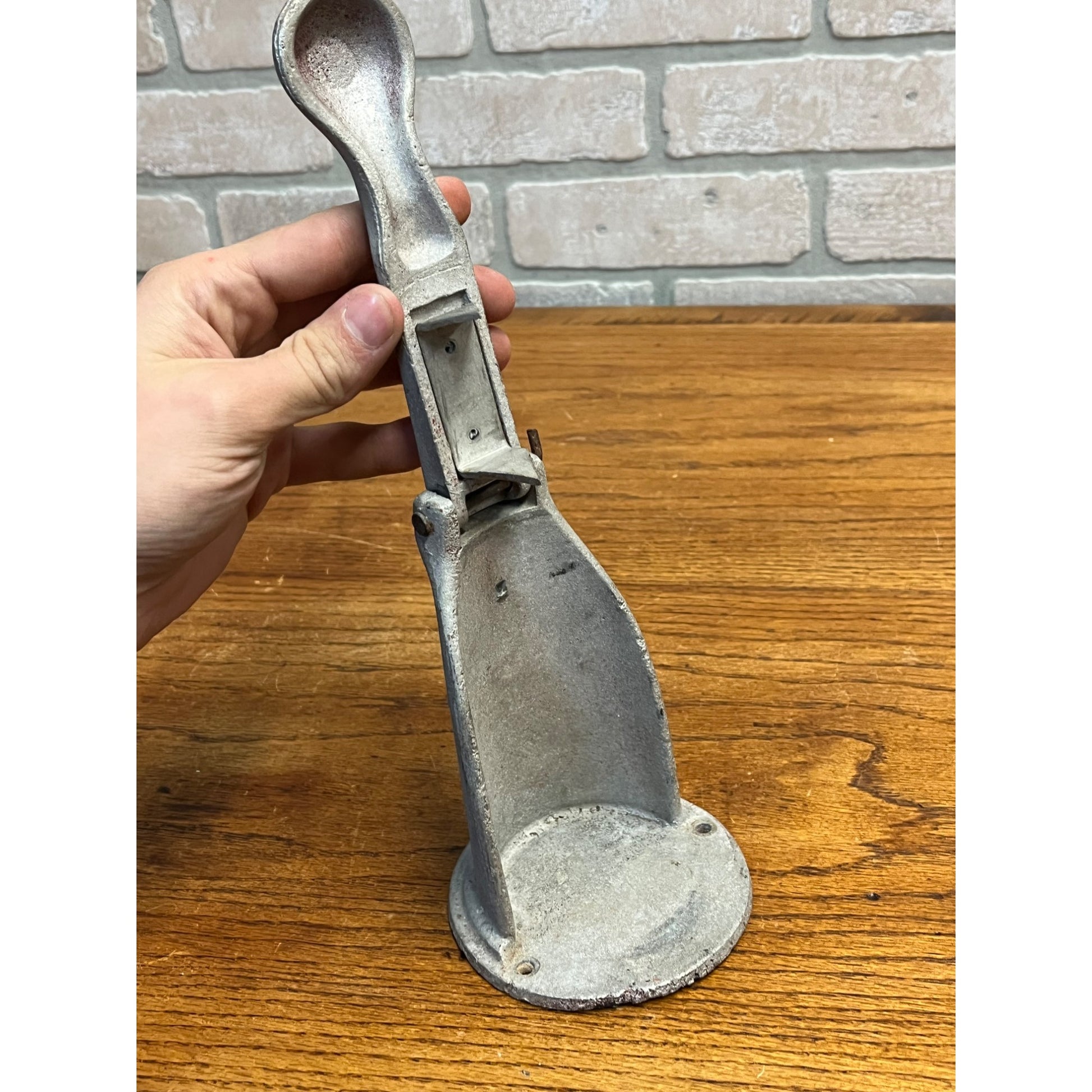 RARE Vintage Blatz Milwaukee Beer Advertising Cast Aluminum Flat Top Can Opener