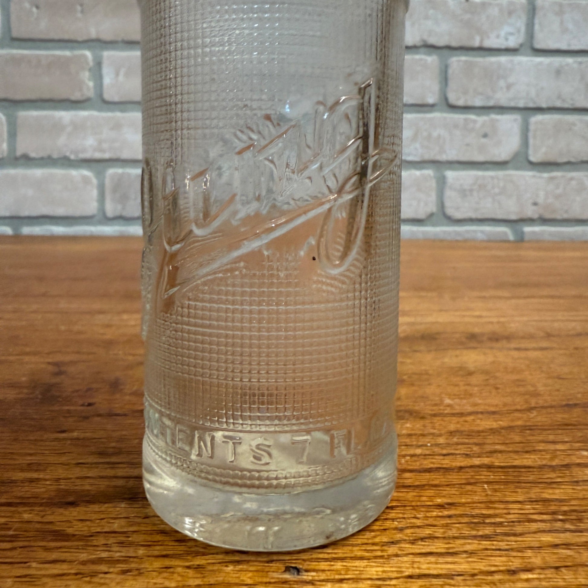 Vintage Jung Beverages - Random Lake Wis -- Prohibition Soda Bottle 7oz Beer