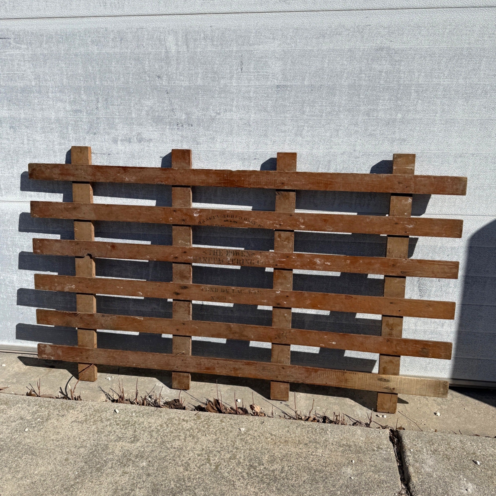 Antique Bowen Manufacturing Co. (Fond du Lac Wis) Wooden Panel