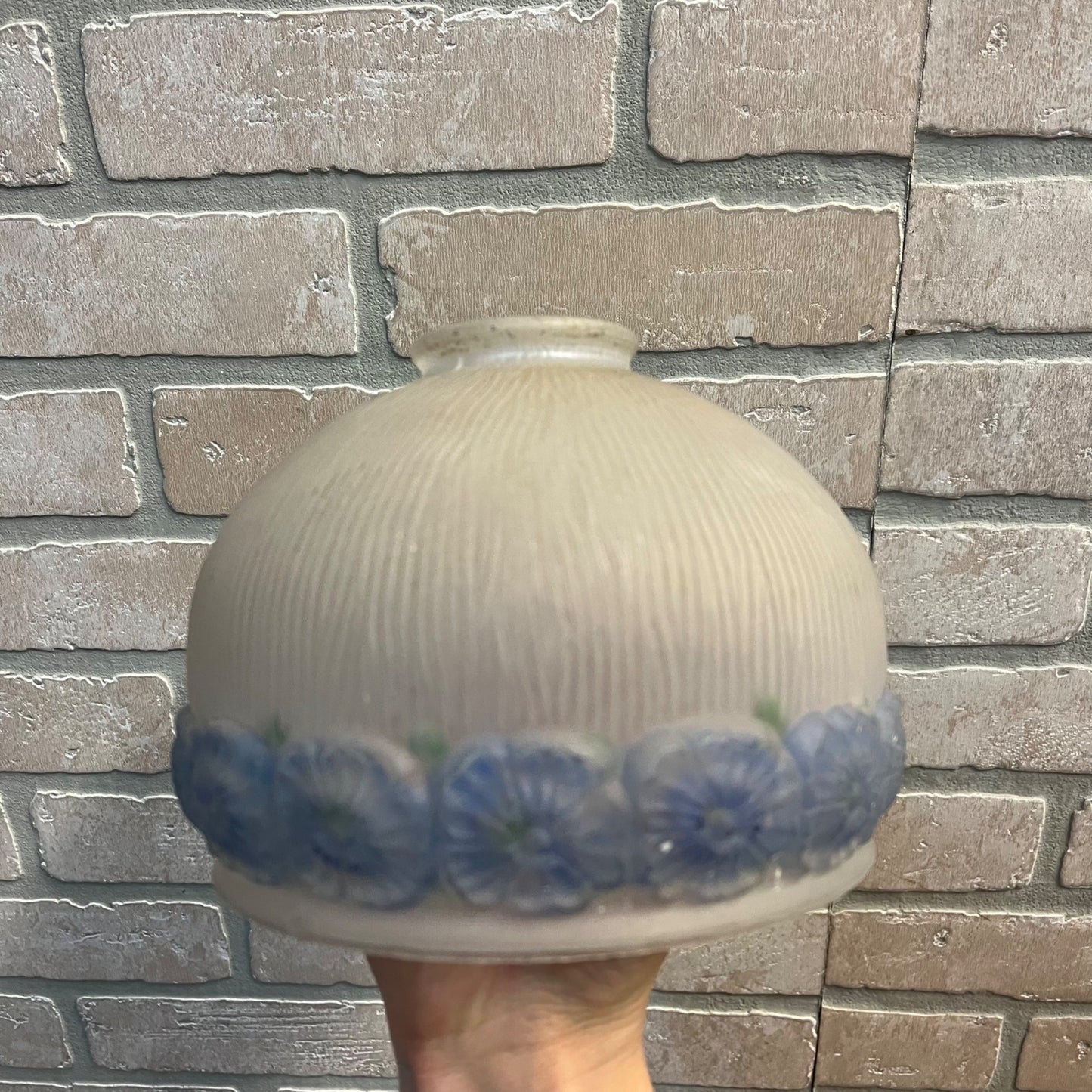 Vintage c1930s Art Deco Frosted Blue Flowers Textured Ceiling Light Lamp Shade Fitter