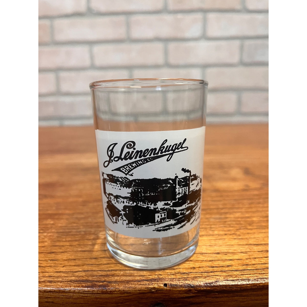 Vintage Leinenkugel's Brewing Co. Beer Shell Glass Barware 3.5" Factory Scene