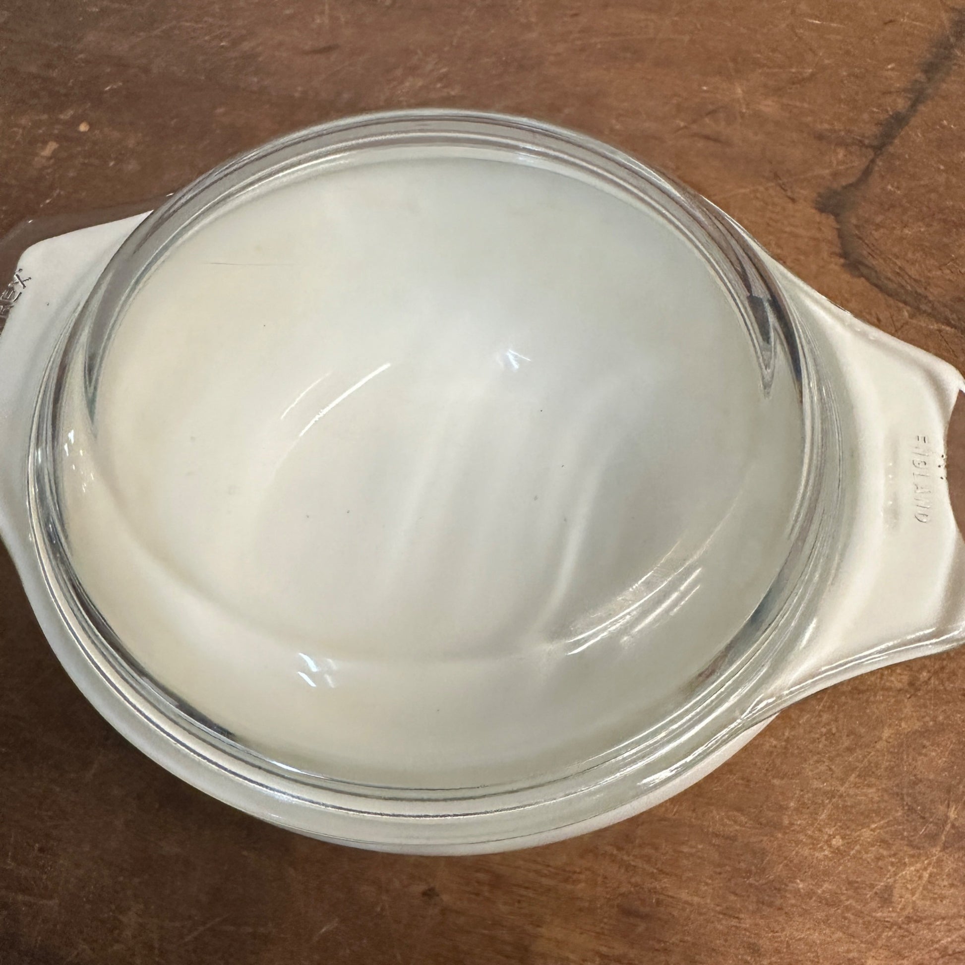 1986 Pyrex Blue Iris Flower Whirte 6-1/2" Casserole Dish With Lid