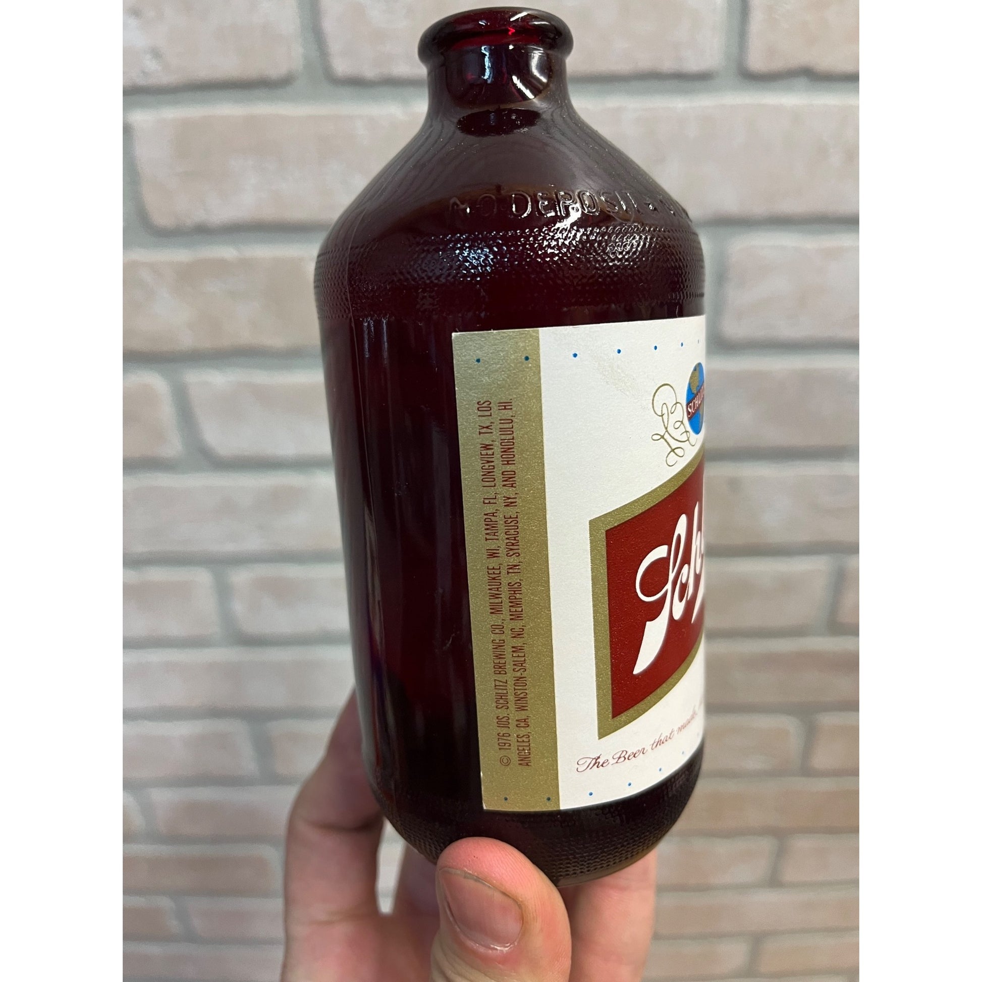 Vintage Royal Ruby Red Schlitz Beer Bottle Anchor Glass 1963 w/ Label Cone Top