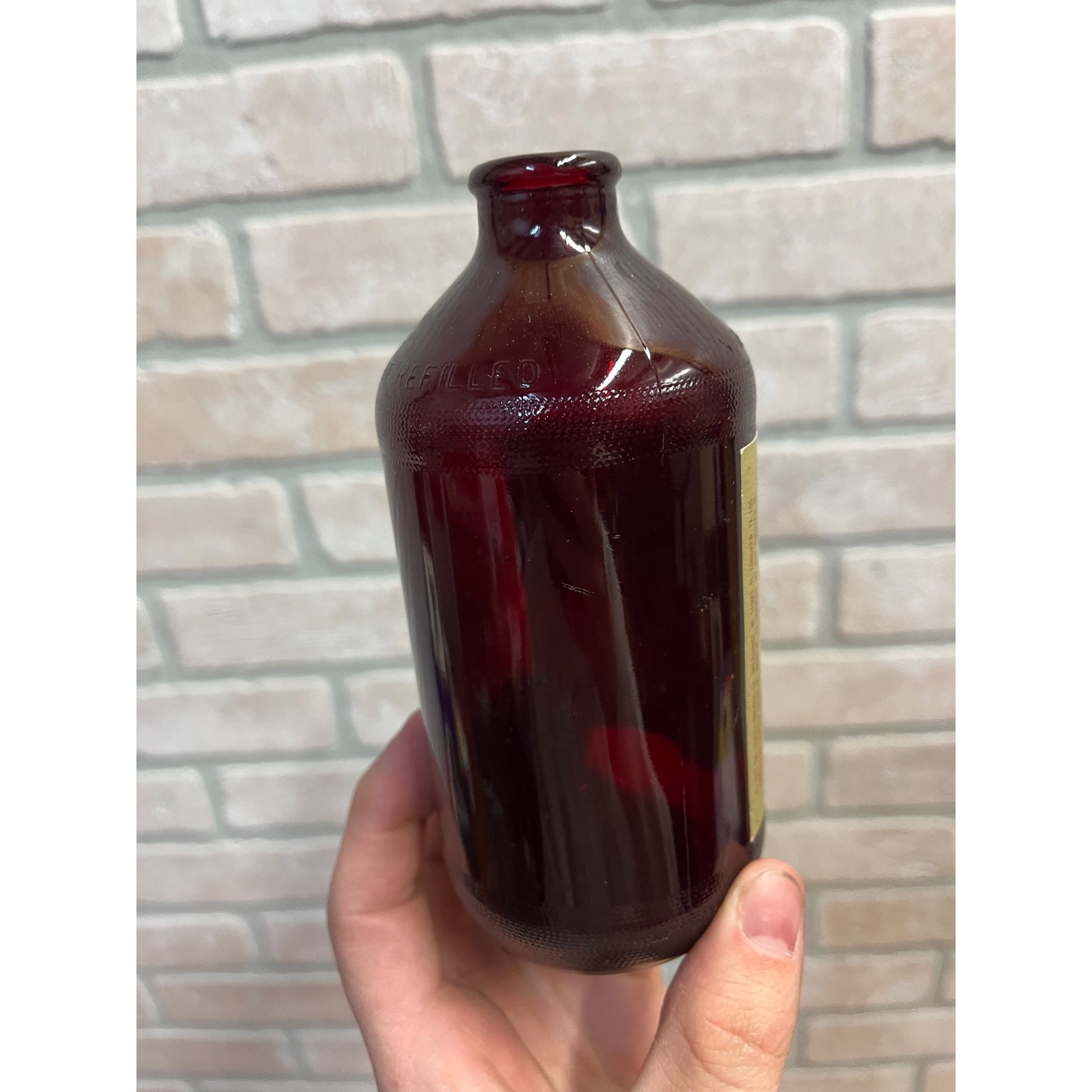 Vintage Royal Ruby Red Schlitz Beer Bottle Anchor Glass 1963 w/ Label Cone Top