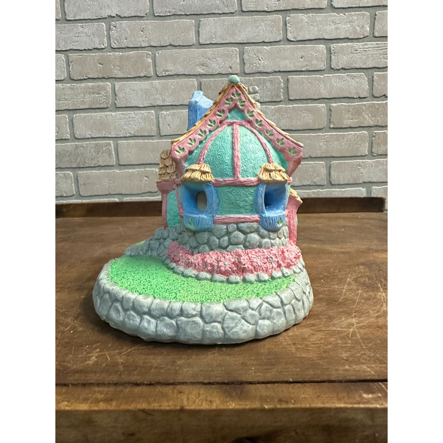 1990s Easter  Spring Themed Candy Shoppe Ceramic House Light Up Accents Unlimited