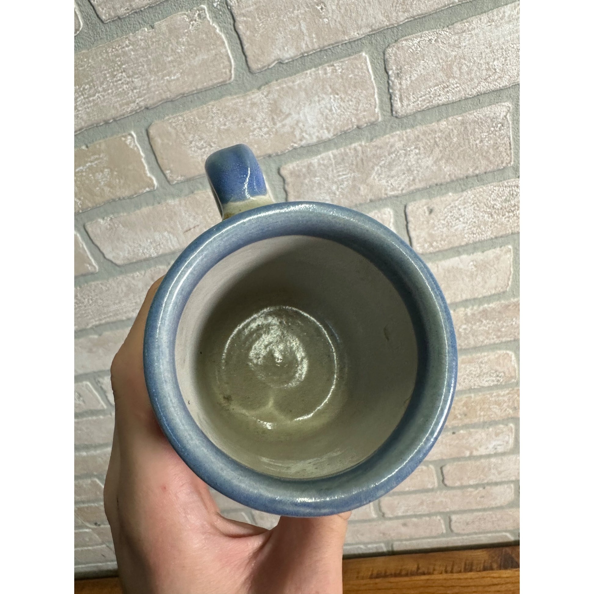 Louisville Stoneware Pottery Baby Tiger w/ Butterfly Mug Cup Gray Blue Trim HTF