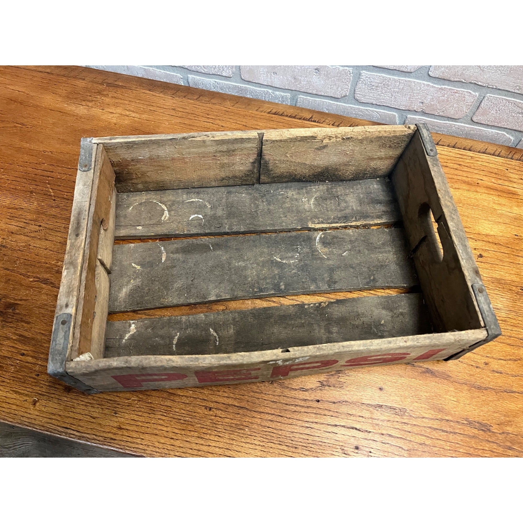Vintage Pepsi Cola Wooden Soda Crate Bottle Carrier Case for 24 Bottles Red