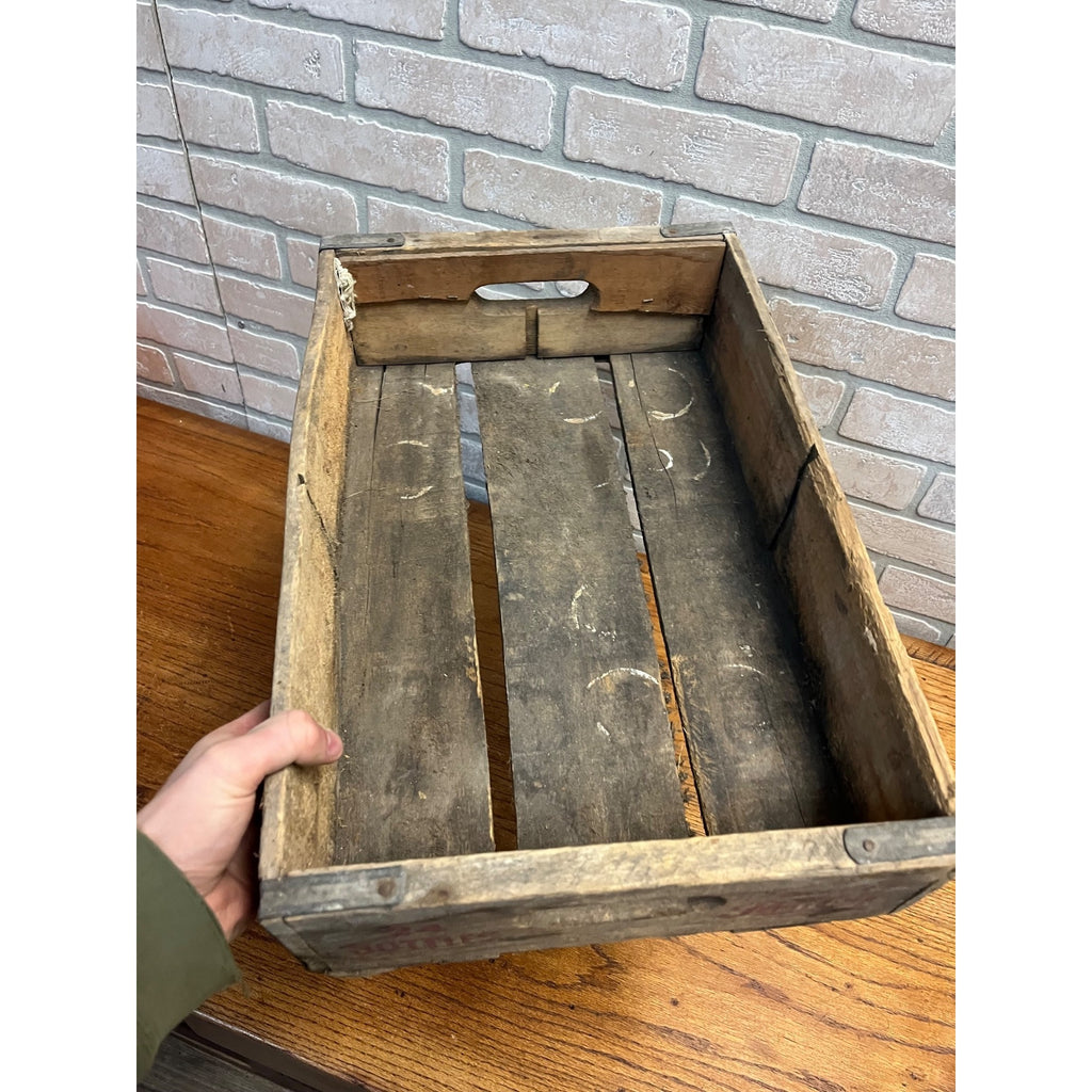 Vintage Pepsi Cola Wooden Soda Crate Bottle Carrier Case for 24 Bottles Red