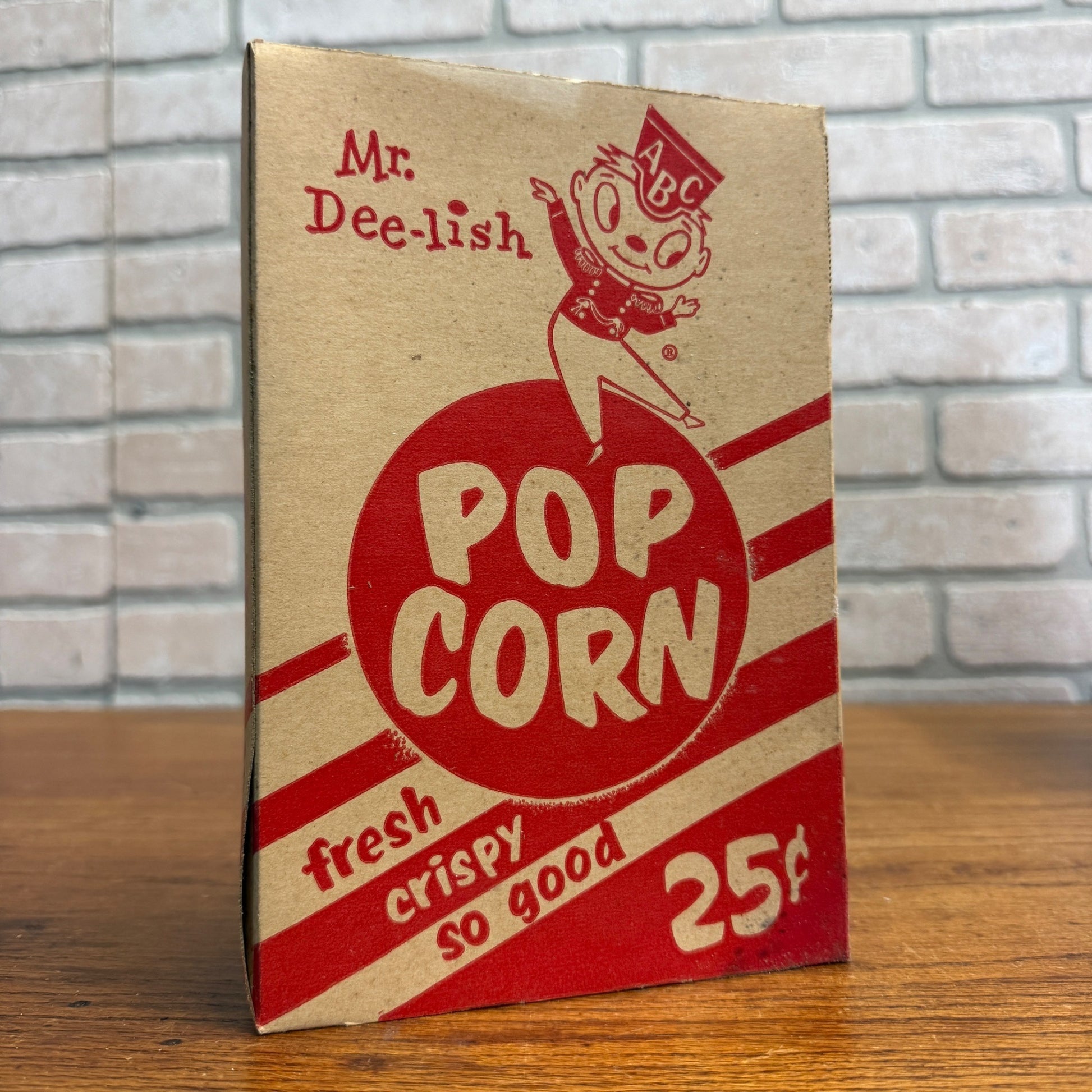 Vintage 1950s Mr. Dee-lish 25 Cent Movie Popcorn Box Drive In Theater