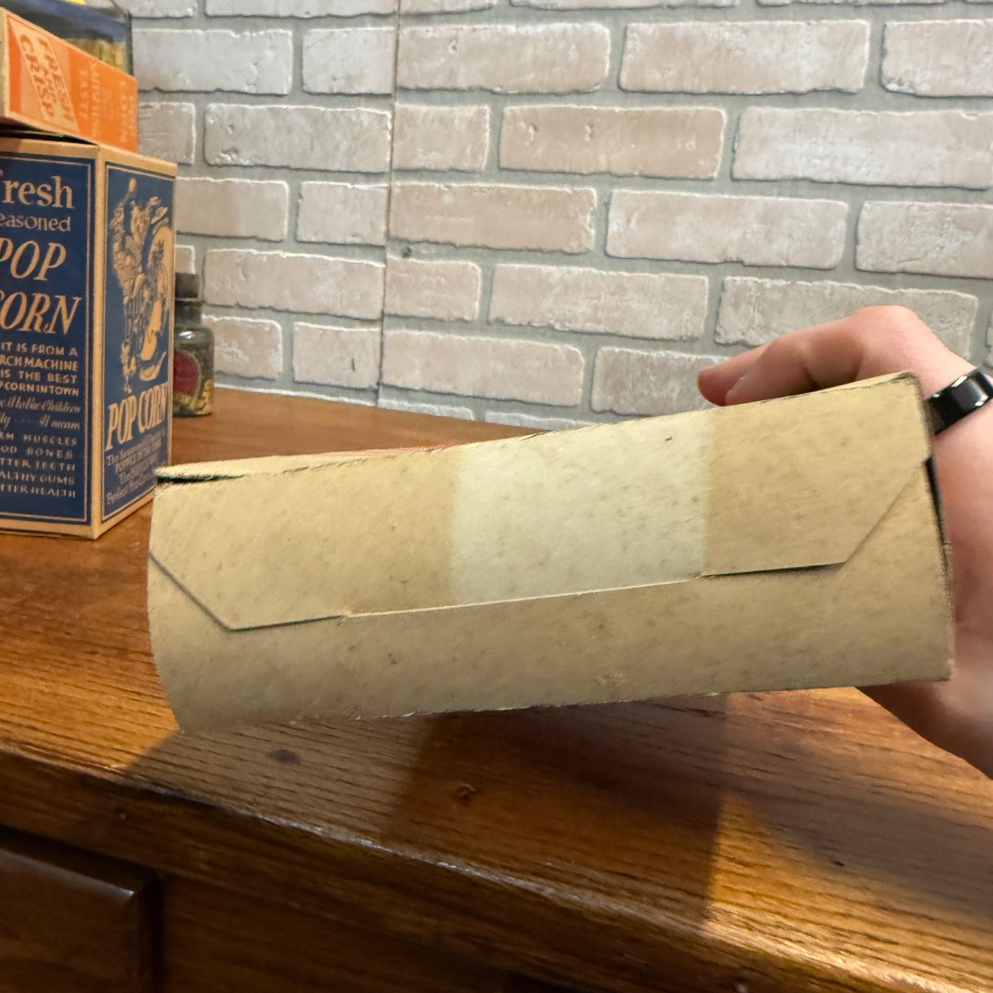 Vintage 1950s Mr. Dee-lish 25 Cent Movie Popcorn Box Drive In Theater