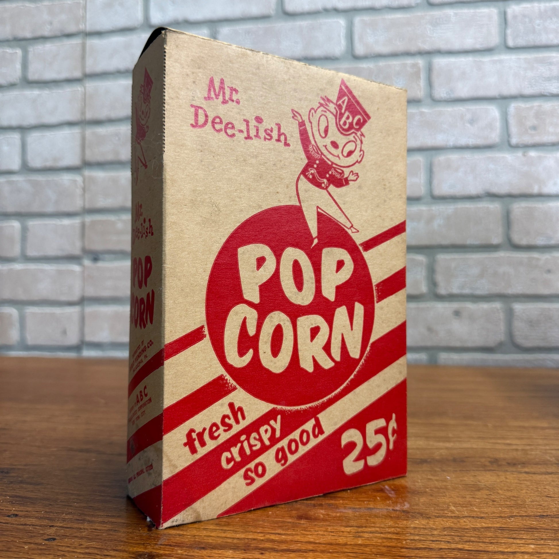 Vintage 1950s Mr. Dee-lish 25 Cent Movie Popcorn Box Drive In Theater