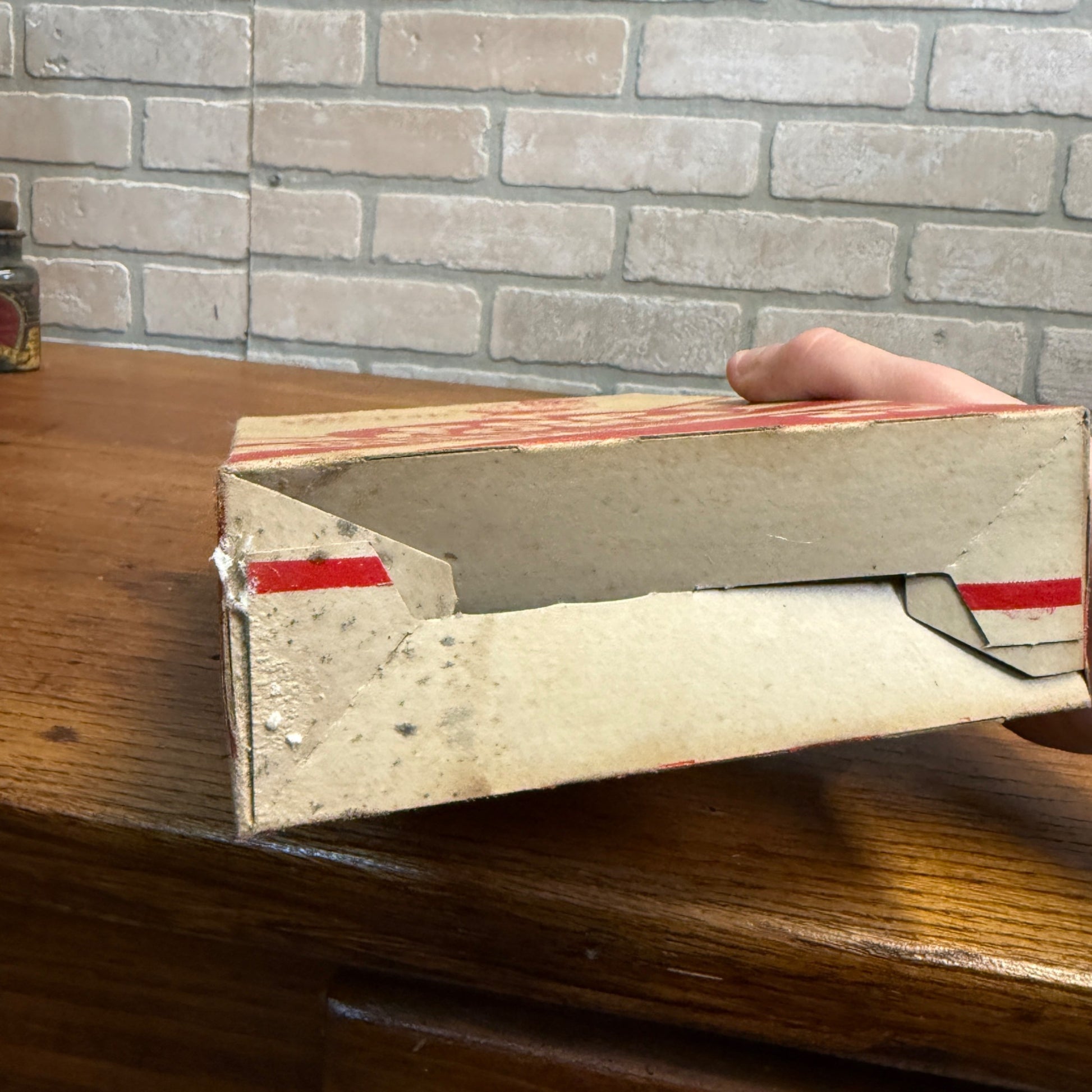 Vintage 1950s Mr. Dee-lish 25 Cent Movie Popcorn Box Drive In Theater