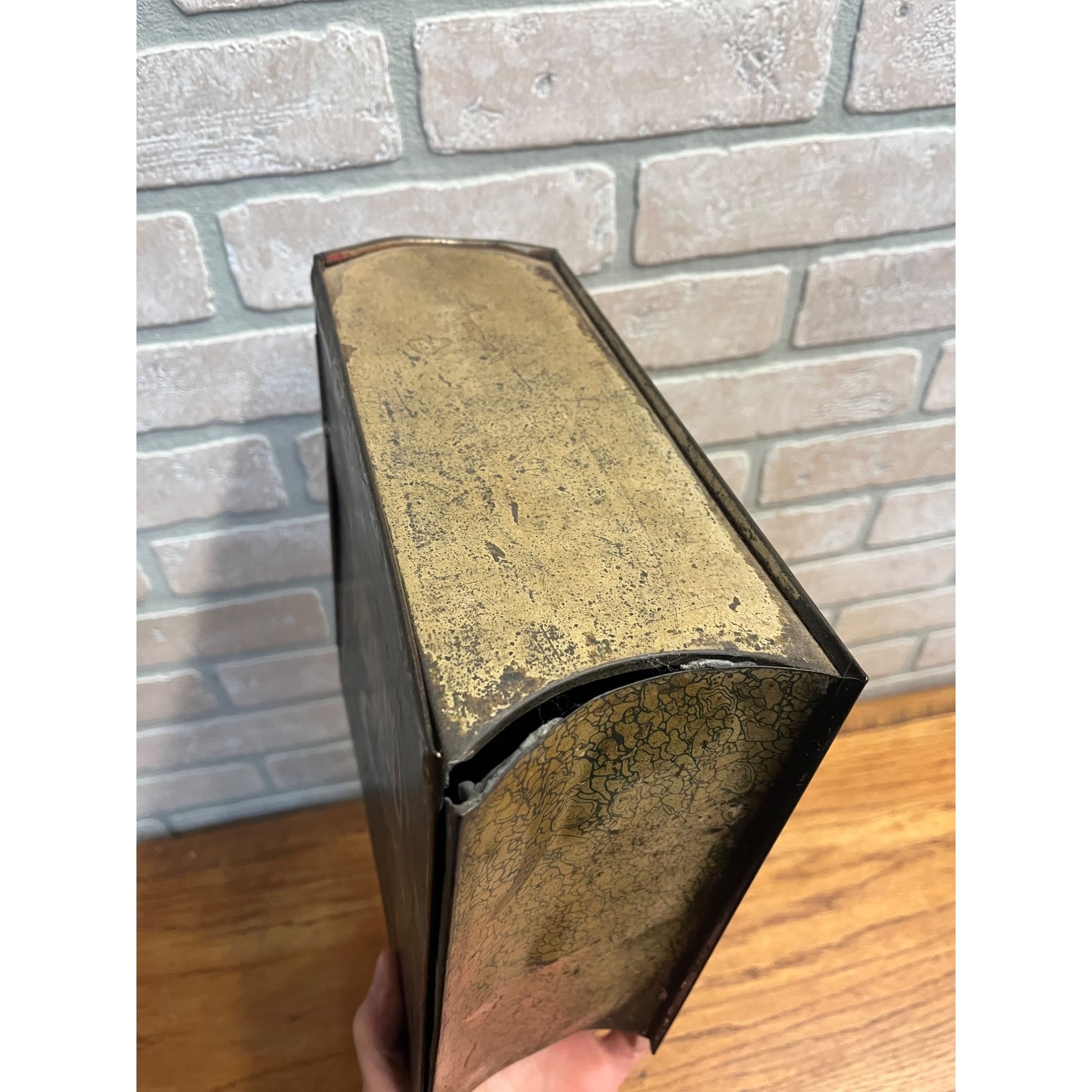 Vintage The Herold Smoked Sardines Country Store Tin Box Valvatne Sunde Norway