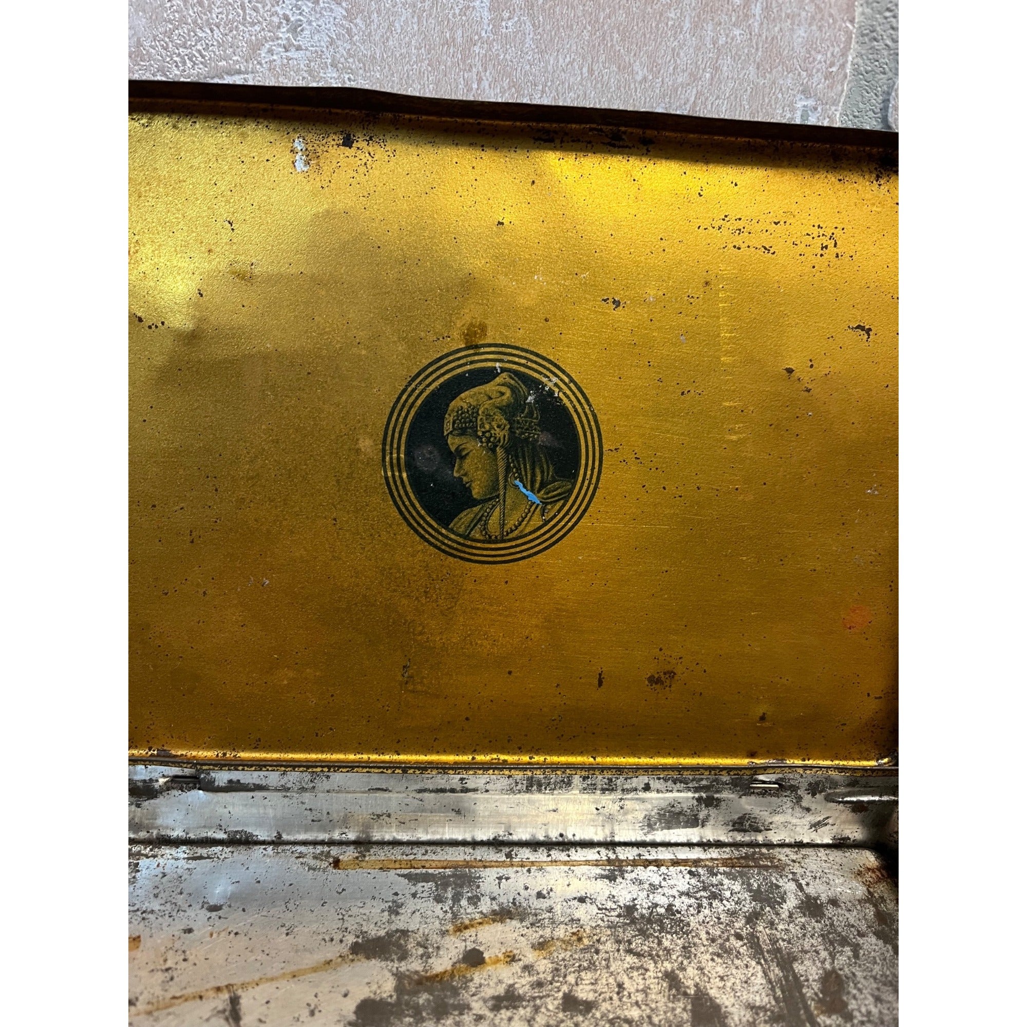 Vintage 1920s Omar Cigarettes Turkish Blend Tobacco Tin Hinged 8.5" x 6"