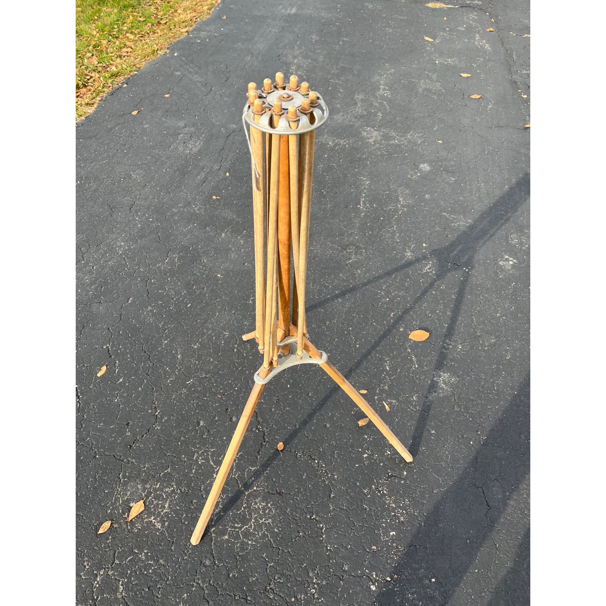 Vintage Artmoore Wood & Metal Folding 12 Arm Clothes Drying Rack Farmhouse