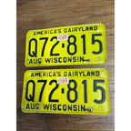 Wisconsin 1969 License Plate PAIR Vintage Q72-815
