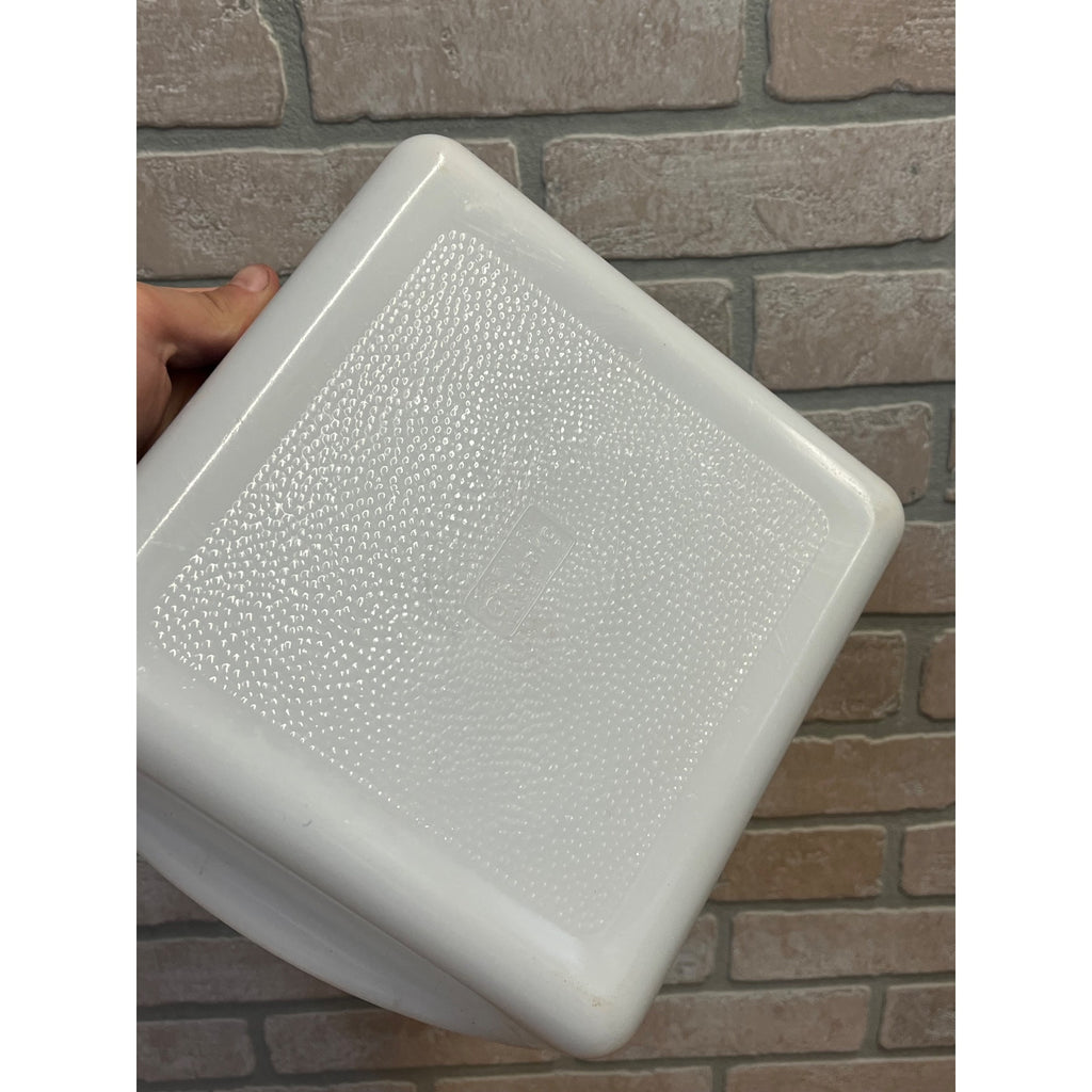 Vintage Currier & Ives Square Baking Dish Rural Hunting Scene Glasbake USA Milk Glass Ovenware Casserole