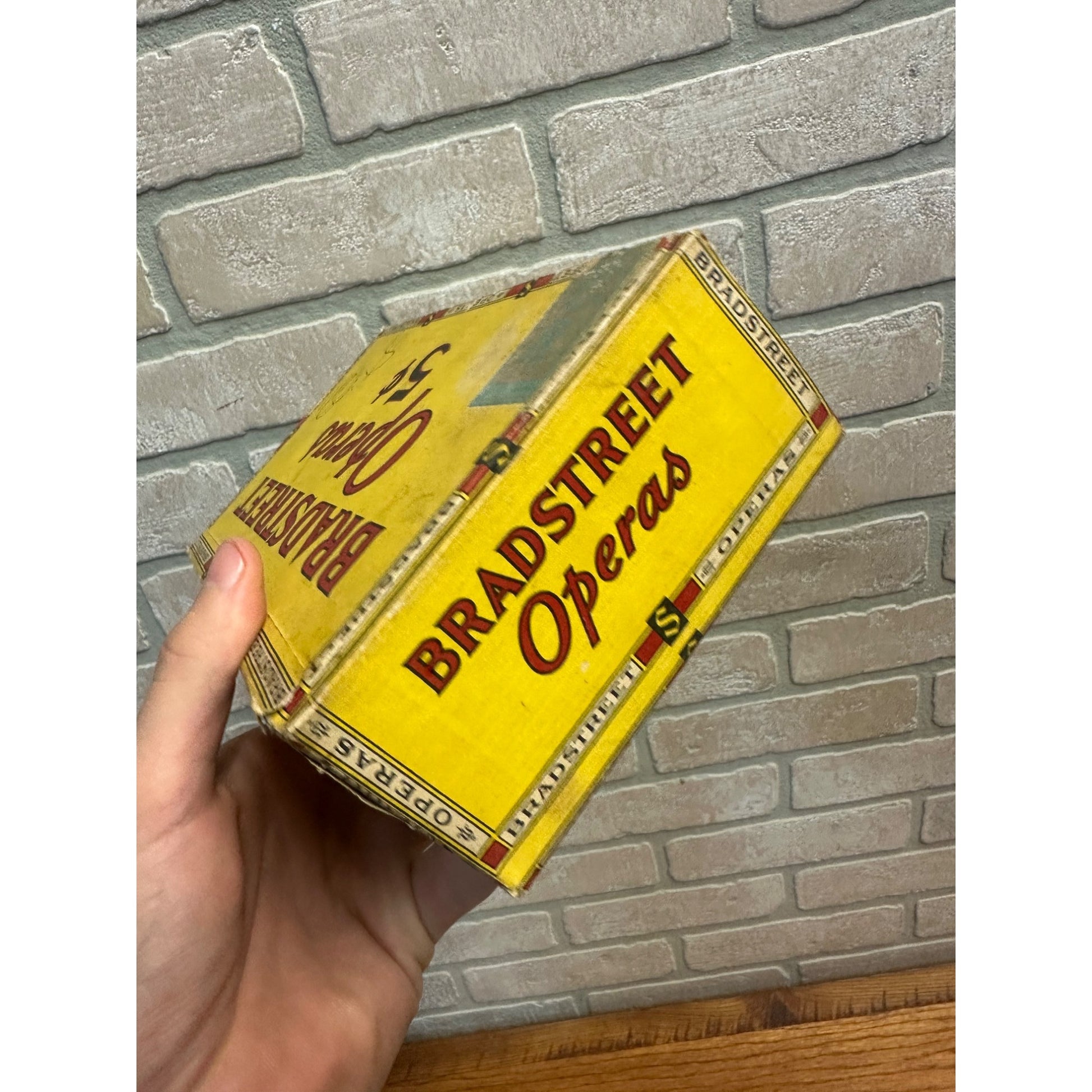 Vintage Bradstreet Operas Cigar Box Advertising Display Tobacco Ohio