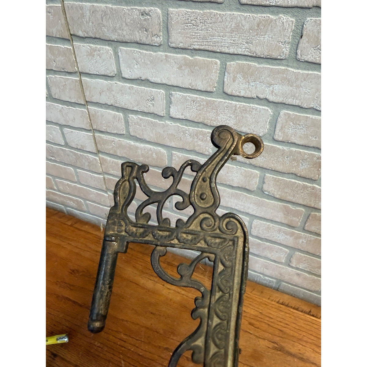 Antique Ornate Cast Iron Wall Mount Swing Arm Oil Lamp Holder - Holder only, no bracket