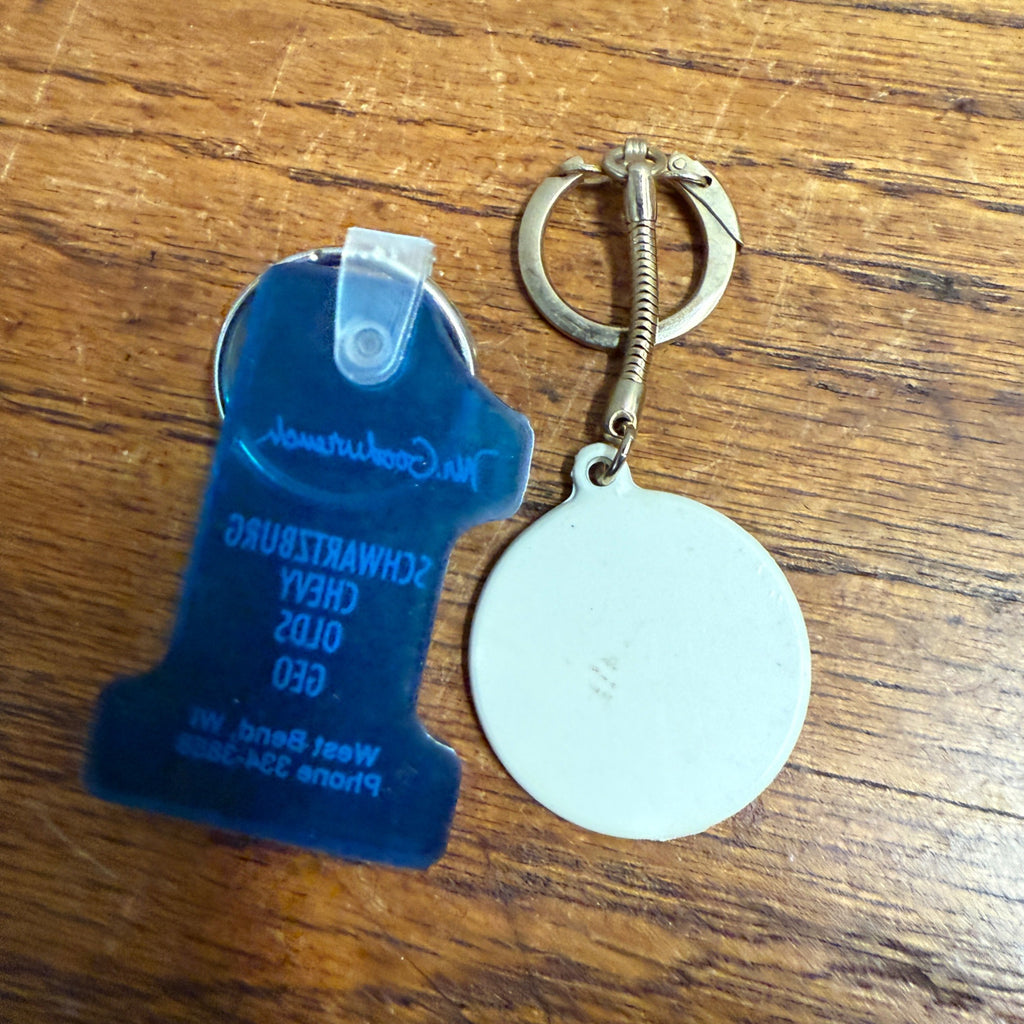 Vintage West Bend Wisconsin Advertising Keychains Oldsmobile Sinclair Oil