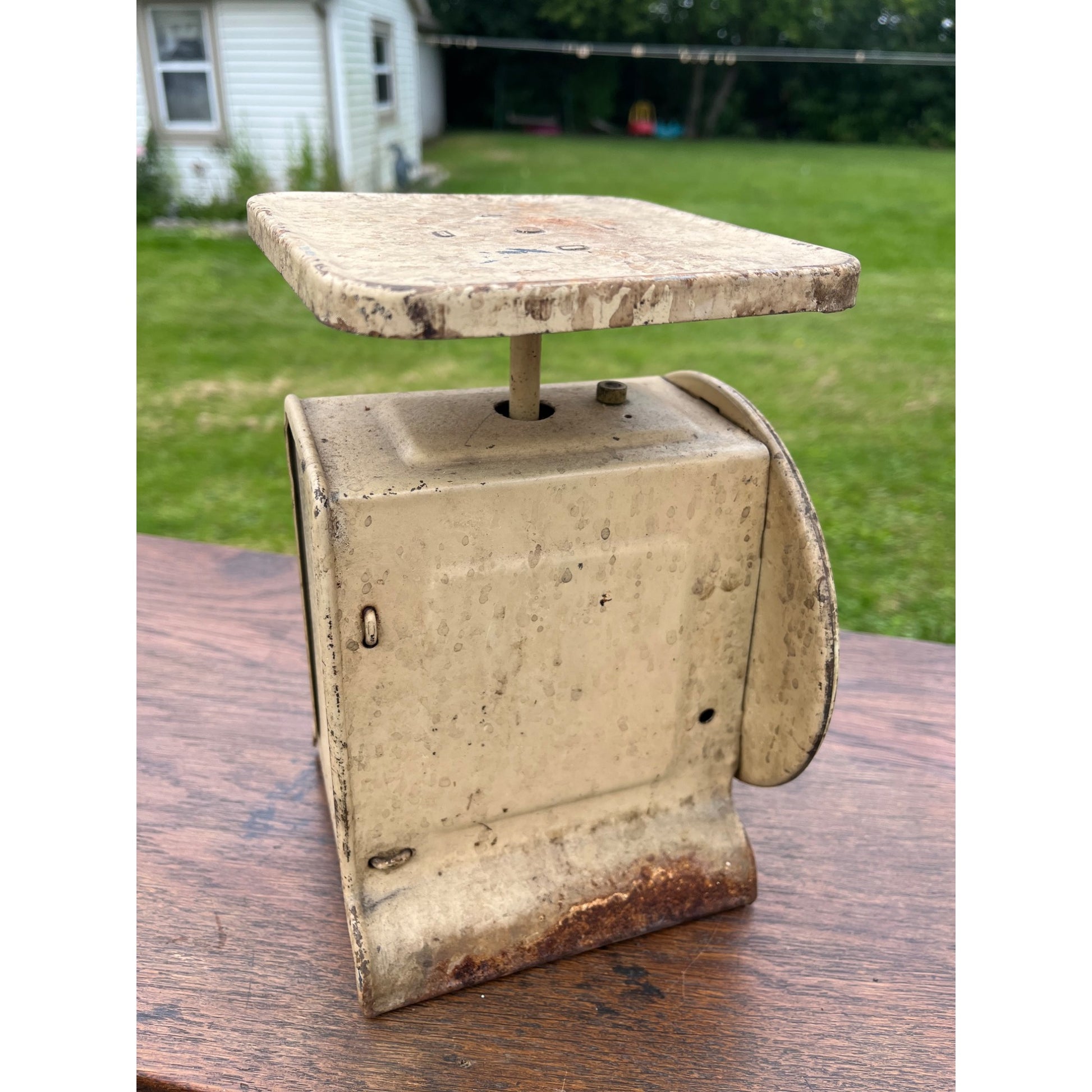Vintage Way Rite 25lb Mercantile Scale Farmhouse Rustic Antique Old White