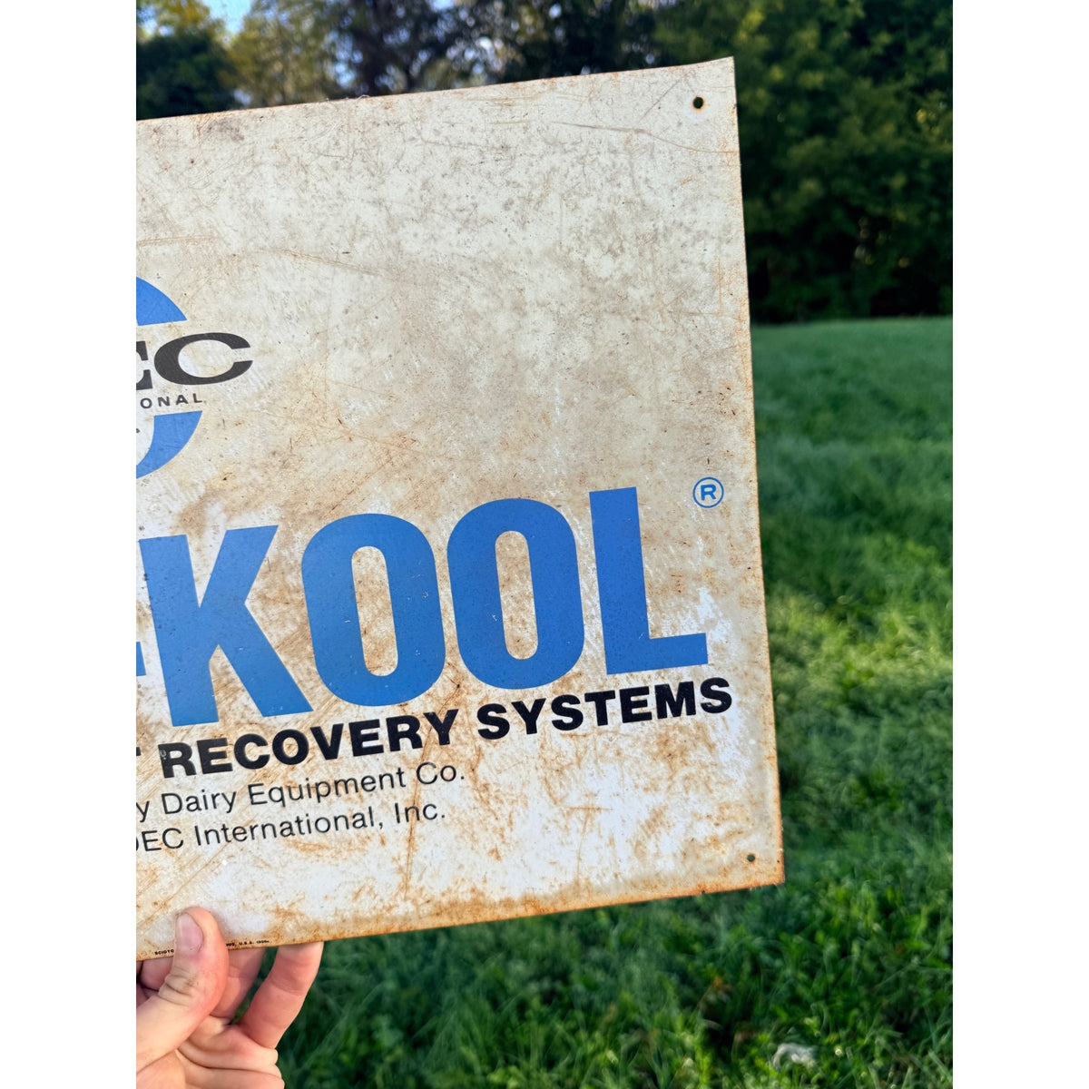 Vintage Metal Dari-Kool Cooling & Heat Farm Sign DEC Advertising Barn Tin