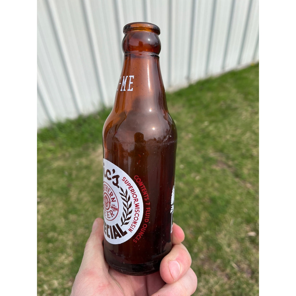 Vintage Vic's Special Beer ACL Northern Brewing Co. Bottle Superior Wisconsin WI Wis