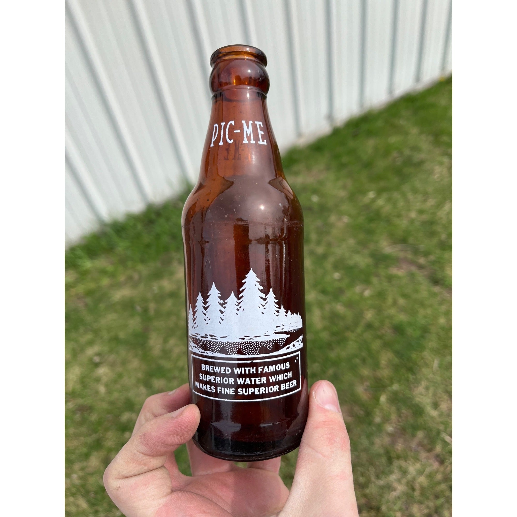 Vintage Vic's Special Beer ACL Northern Brewing Co. Bottle Superior Wisconsin WI Wis