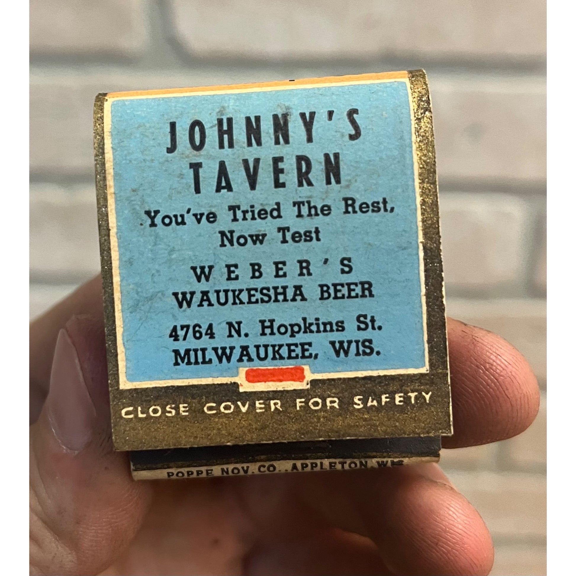 Vintage Weber Waukesha Beer Johnny's Tavern Milwaukee Wisconsin FULL Matchbook