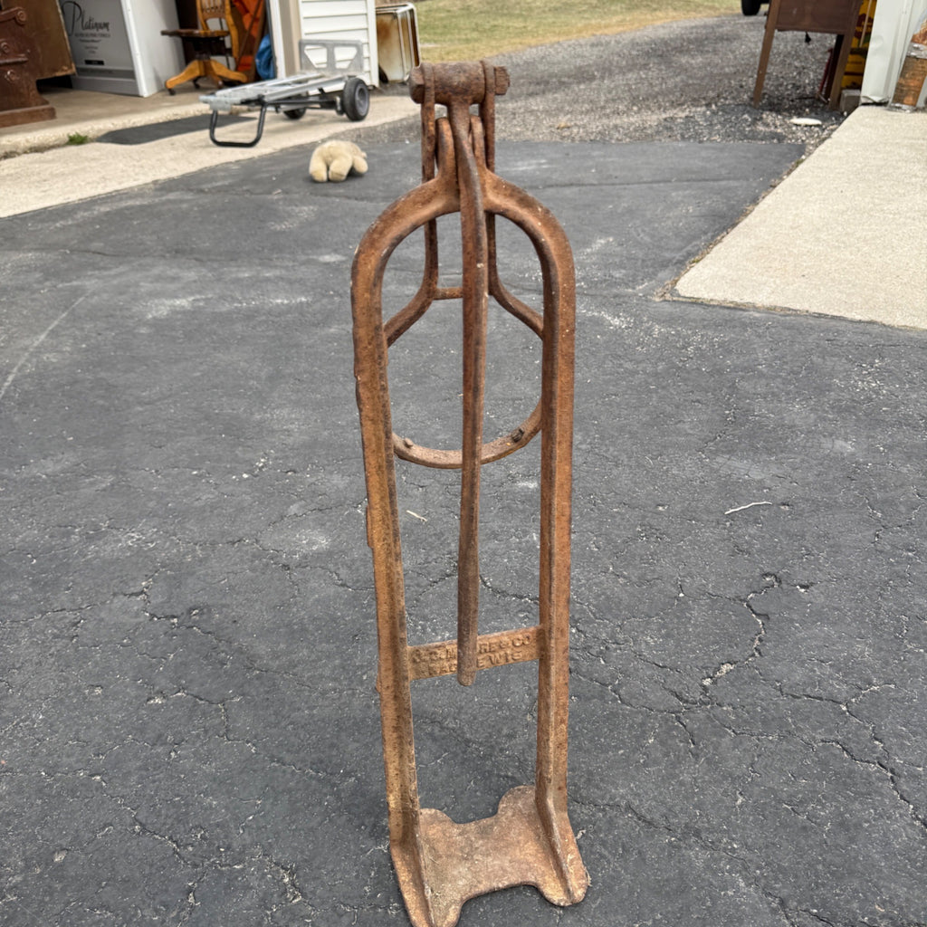 1900s ANTIQUE CAST IRON J.C.MOORE & CO. WAGON JACK STAND RACINE WIS