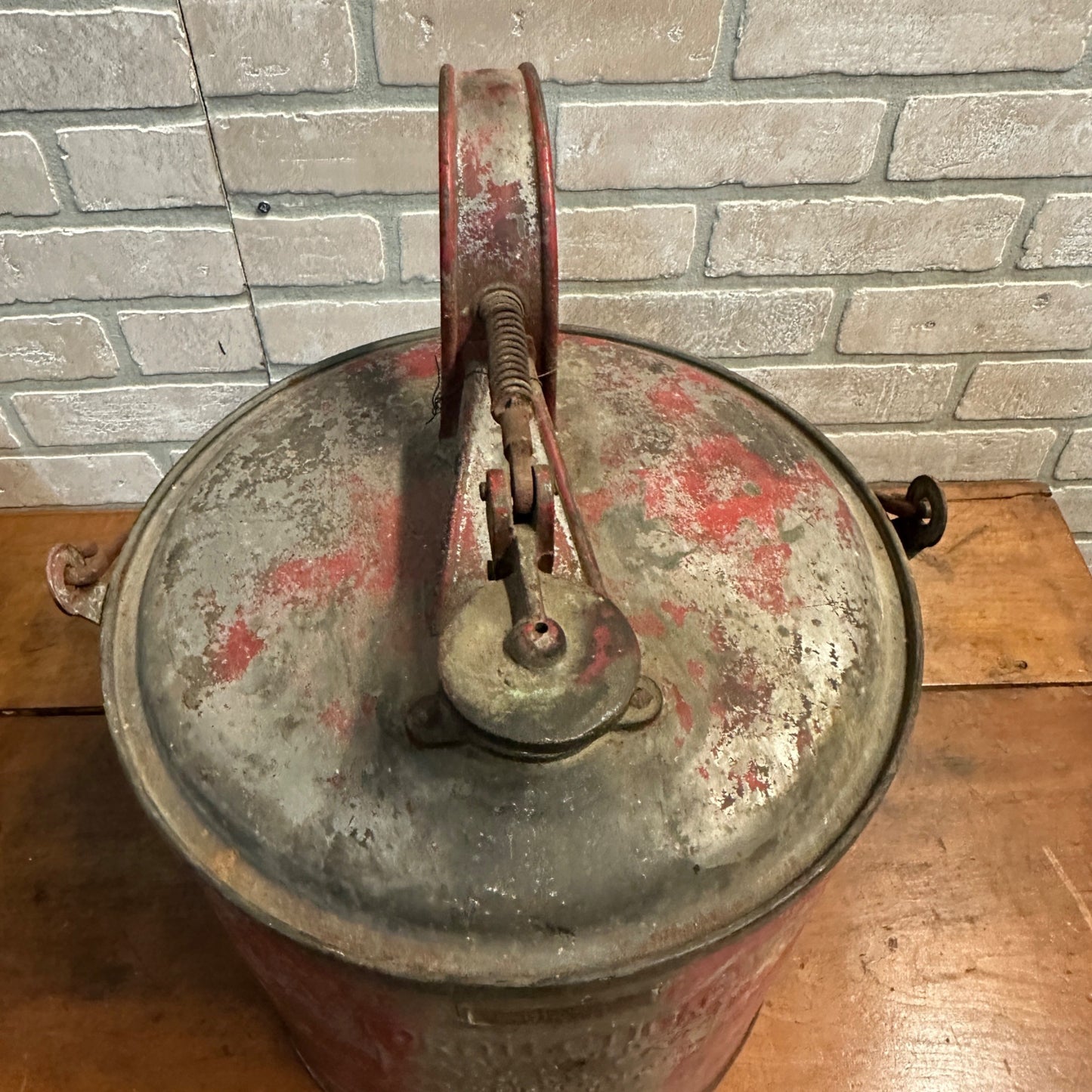 VINTAGE 1920S PROTECTION GAS SAFETY CAN GEO W DIENER RED ANTIQUE 5 GALLON