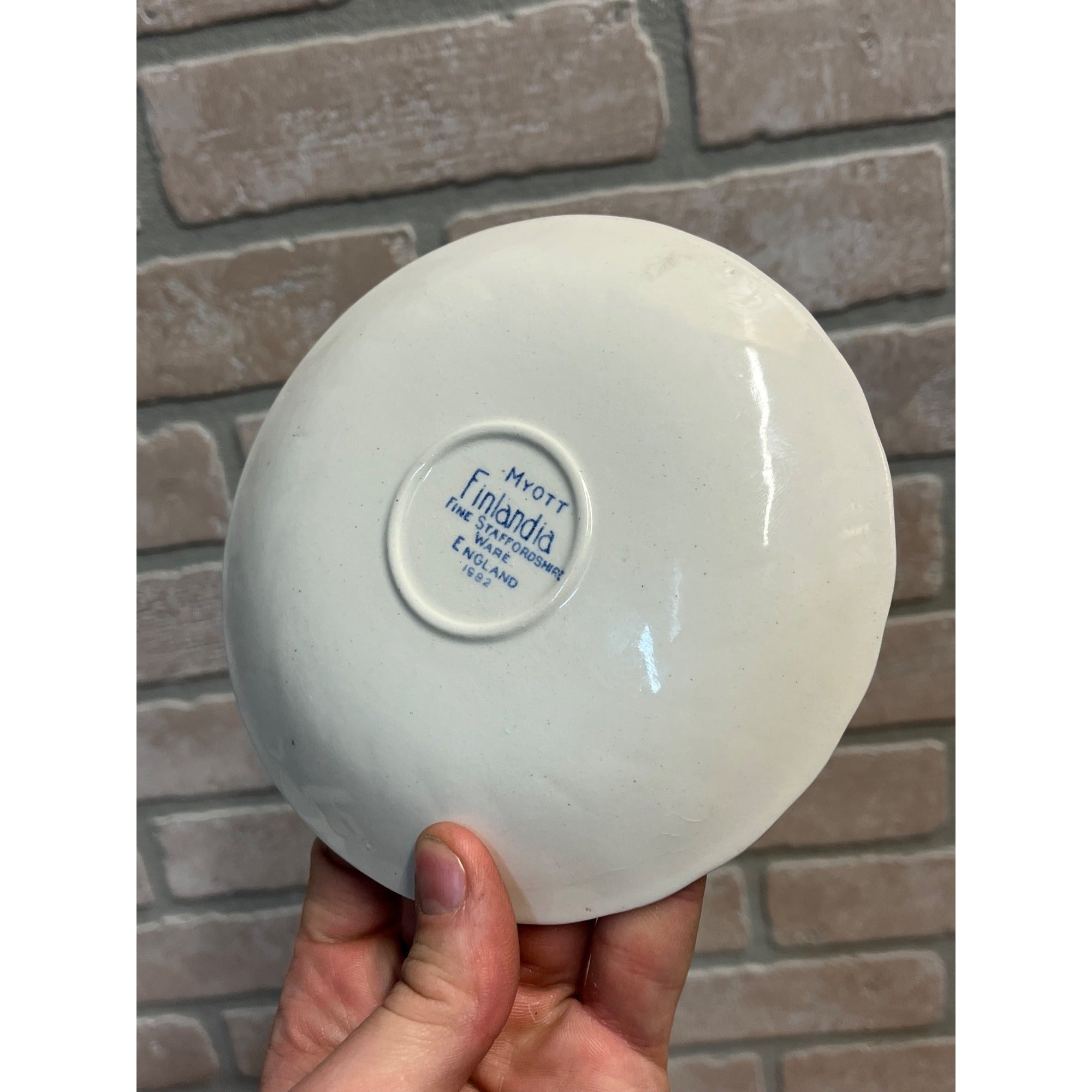 (4) Vintage Myott Finlandia 5.75" Tea Cup Saucers Staffordshire Ware Meakin