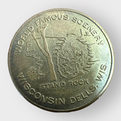 DELLS BOAT TRIPS GOOD LUCK TOKEN COIN WISCONSIN STAND ROCK WORLD FAMOUS SCENERY