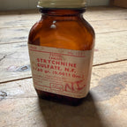 Vintage Eli Lilly Strychnine Sulfate Poison Tablets Pharmacy Bottle w/ Contents