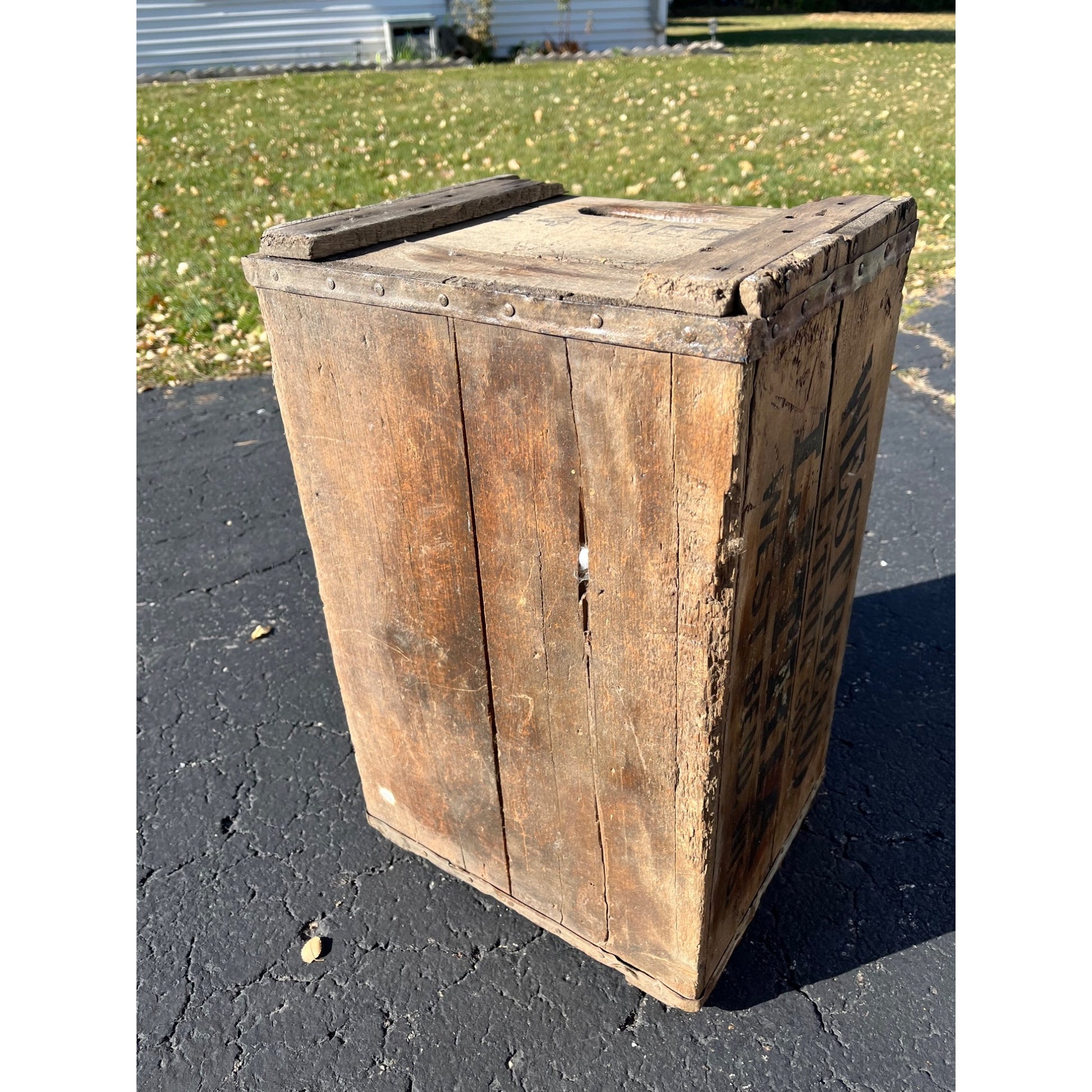 Vintage West Bend Lithia Beer Wooden Crate Case Box Wisconsin Pre-Prohibition
