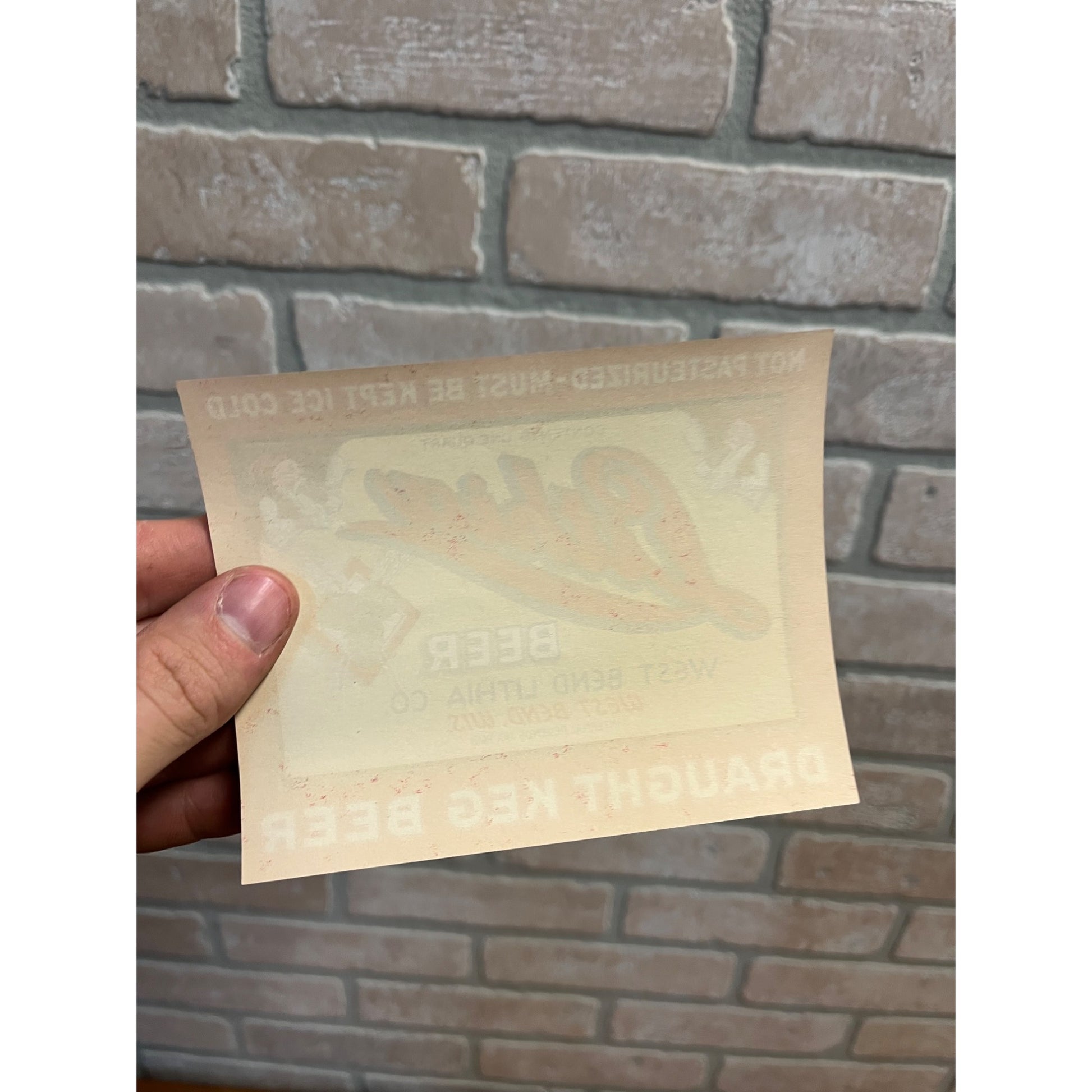 Lithia Draught Keg Beer Bottle IRTP Label West Bend Wisconsin QUART