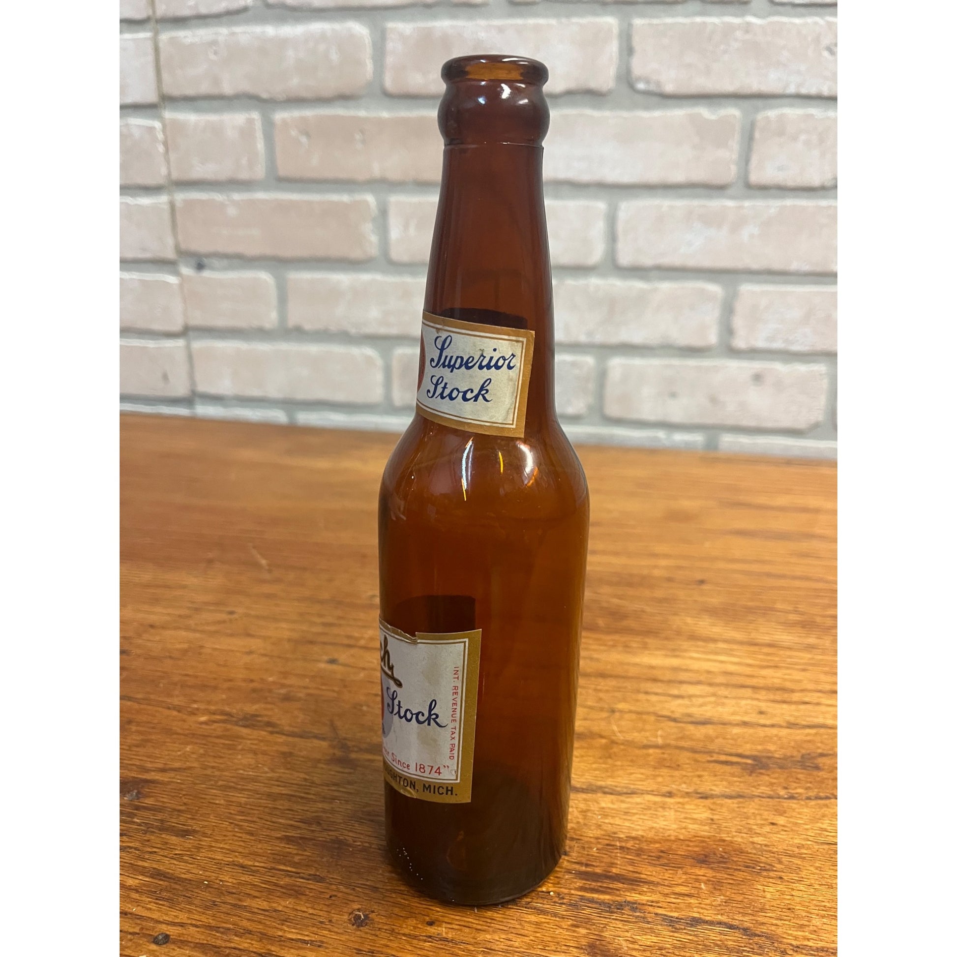 Vintage Bosch Beer Bottle Superior Stock Beer Houghton MI IRTP Label